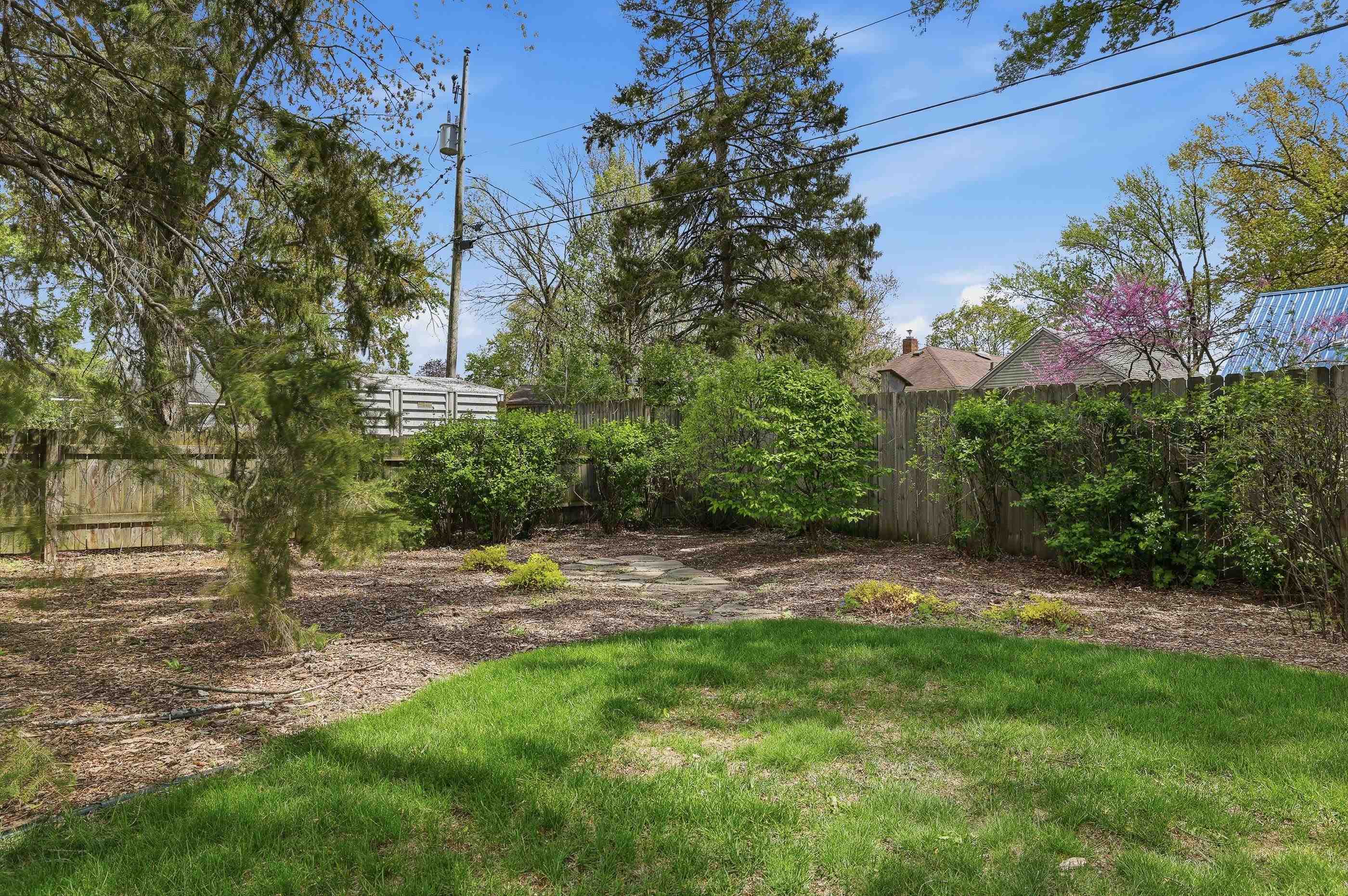 2409 SIMONIS STREET, Stevens Point, Wisconsin 54481, 3 Bedrooms Bedrooms, ,2 BathroomsBathrooms,Residential,For Sale,2409 SIMONIS STREET,22602025