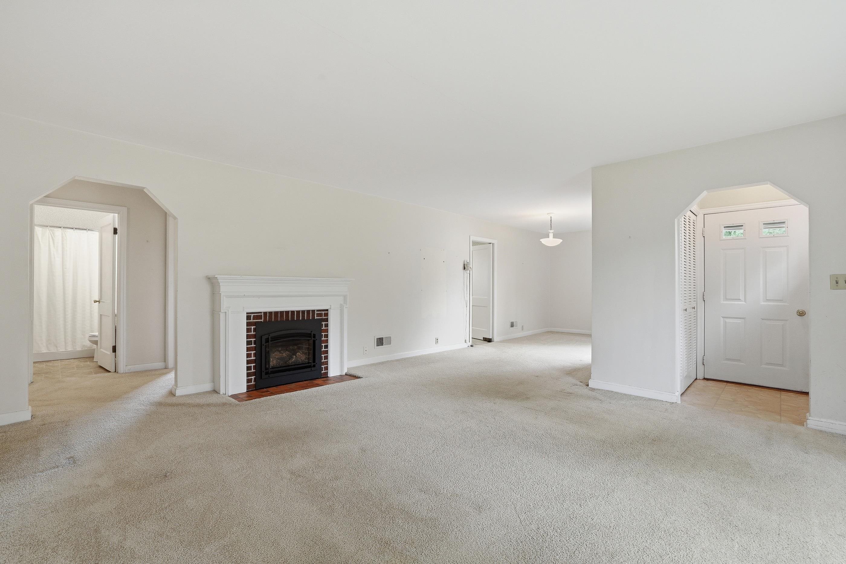 2409 SIMONIS STREET, Stevens Point, Wisconsin 54481, 3 Bedrooms Bedrooms, ,2 BathroomsBathrooms,Residential,For Sale,2409 SIMONIS STREET,22602025