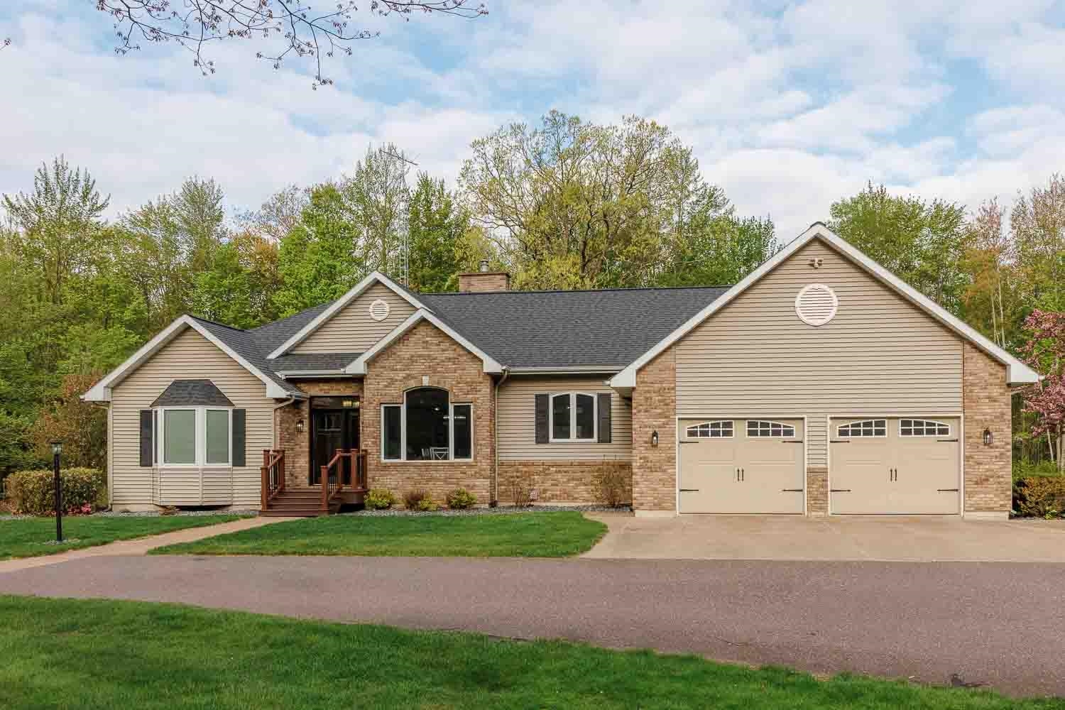 N2321 DELLA LANE, Medford, Wisconsin 54451, 4 Bedrooms Bedrooms, ,3 BathroomsBathrooms,Residential,For Sale,N2321 DELLA LANE,22602031