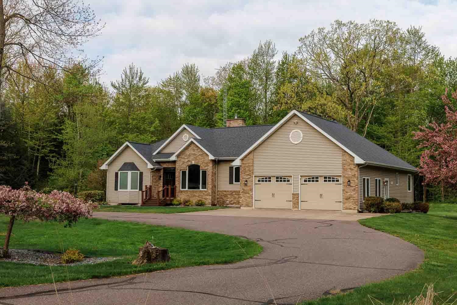 N2321 DELLA LANE, Medford, Wisconsin 54451, 4 Bedrooms Bedrooms, ,3 BathroomsBathrooms,Residential,For Sale,N2321 DELLA LANE,22602031