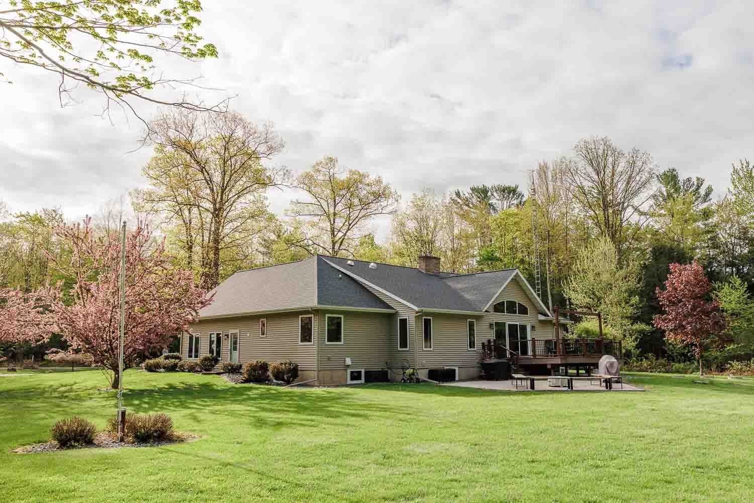 N2321 DELLA LANE, Medford, Wisconsin 54451, 4 Bedrooms Bedrooms, ,3 BathroomsBathrooms,Residential,For Sale,N2321 DELLA LANE,22602031