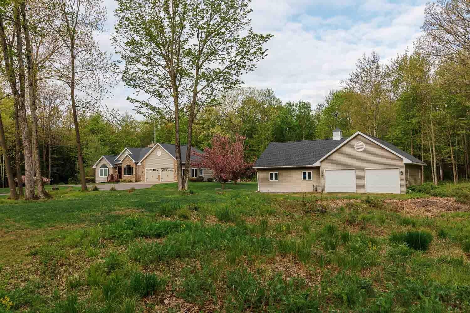 N2321 DELLA LANE, Medford, Wisconsin 54451, 4 Bedrooms Bedrooms, ,3 BathroomsBathrooms,Residential,For Sale,N2321 DELLA LANE,22602031