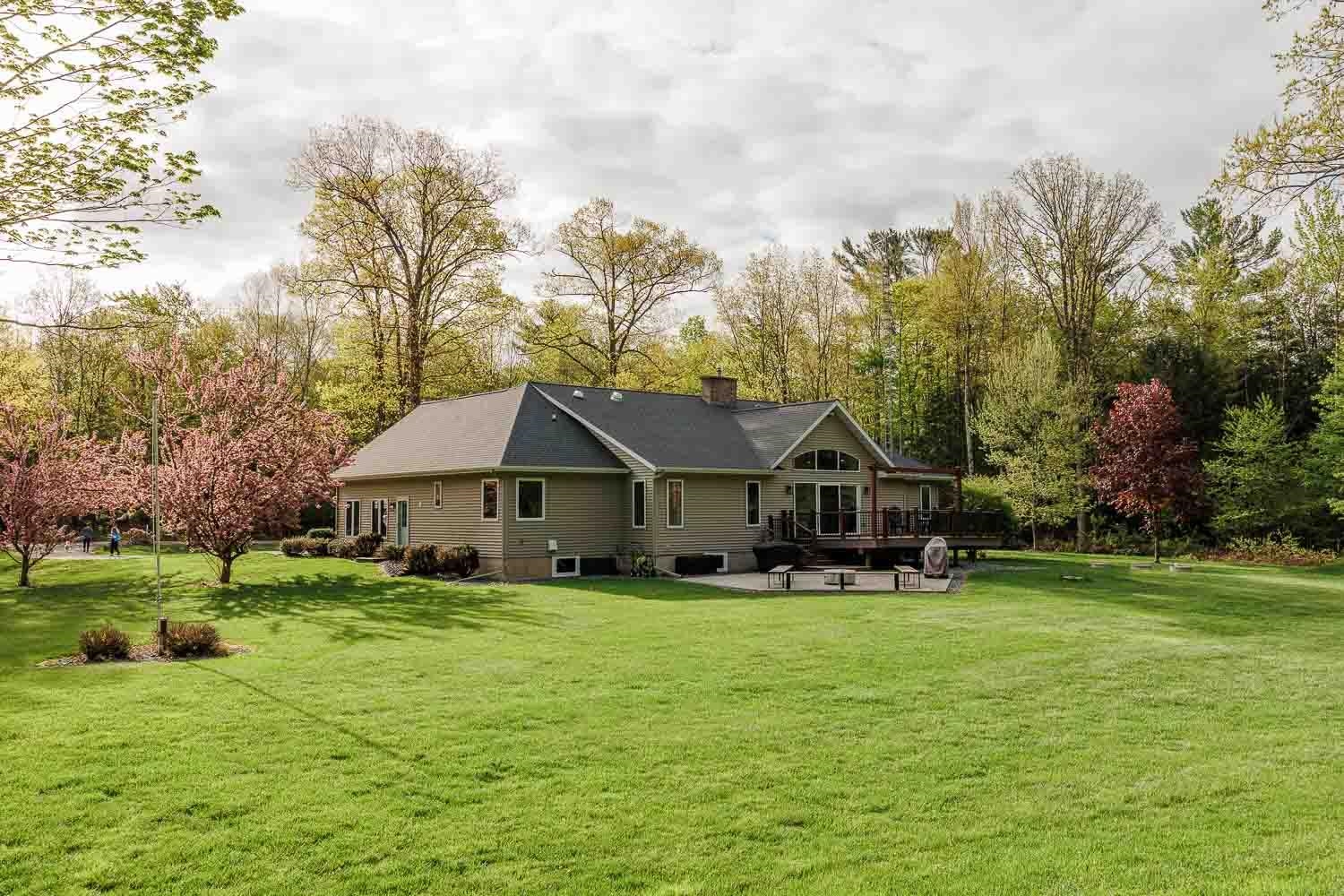 N2321 DELLA LANE, Medford, Wisconsin 54451, 4 Bedrooms Bedrooms, ,3 BathroomsBathrooms,Residential,For Sale,N2321 DELLA LANE,22602031