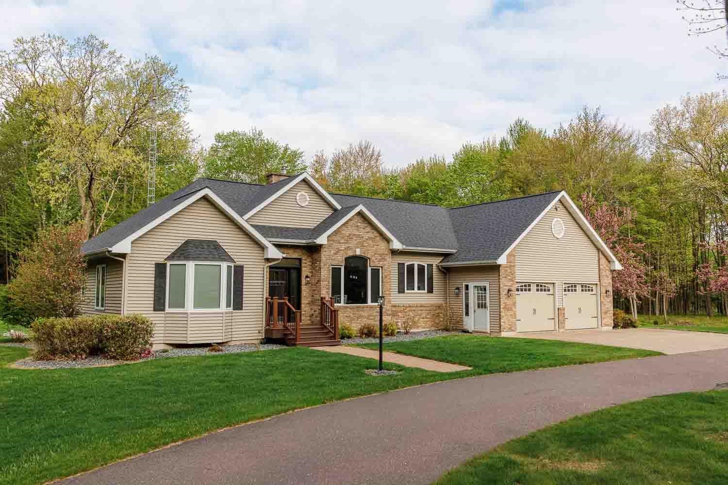 N2321 DELLA LANE, Medford, Wisconsin 54451, 4 Bedrooms Bedrooms, ,3 BathroomsBathrooms,Residential,For Sale,N2321 DELLA LANE,22602031