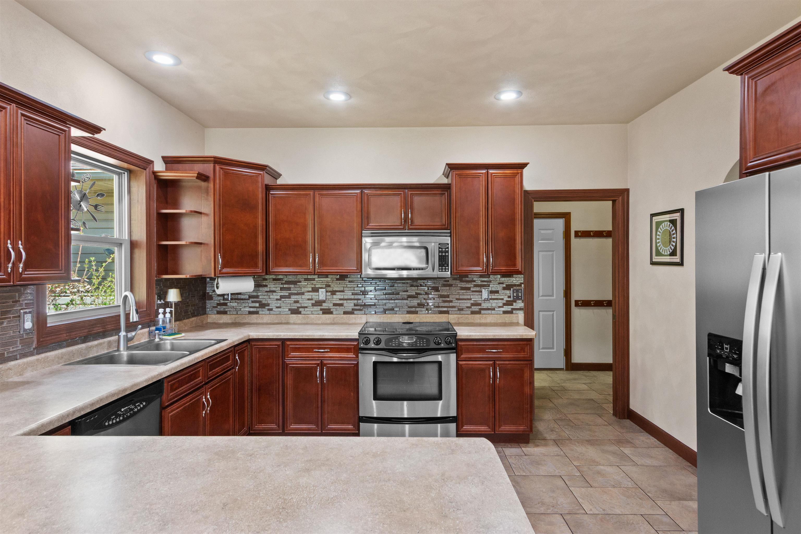 5641 LA SALLE AVENUE, Stevens Point, Wisconsin 54482, 4 Bedrooms Bedrooms, ,3 BathroomsBathrooms,Residential,For Sale,5641 LA SALLE AVENUE,22602032