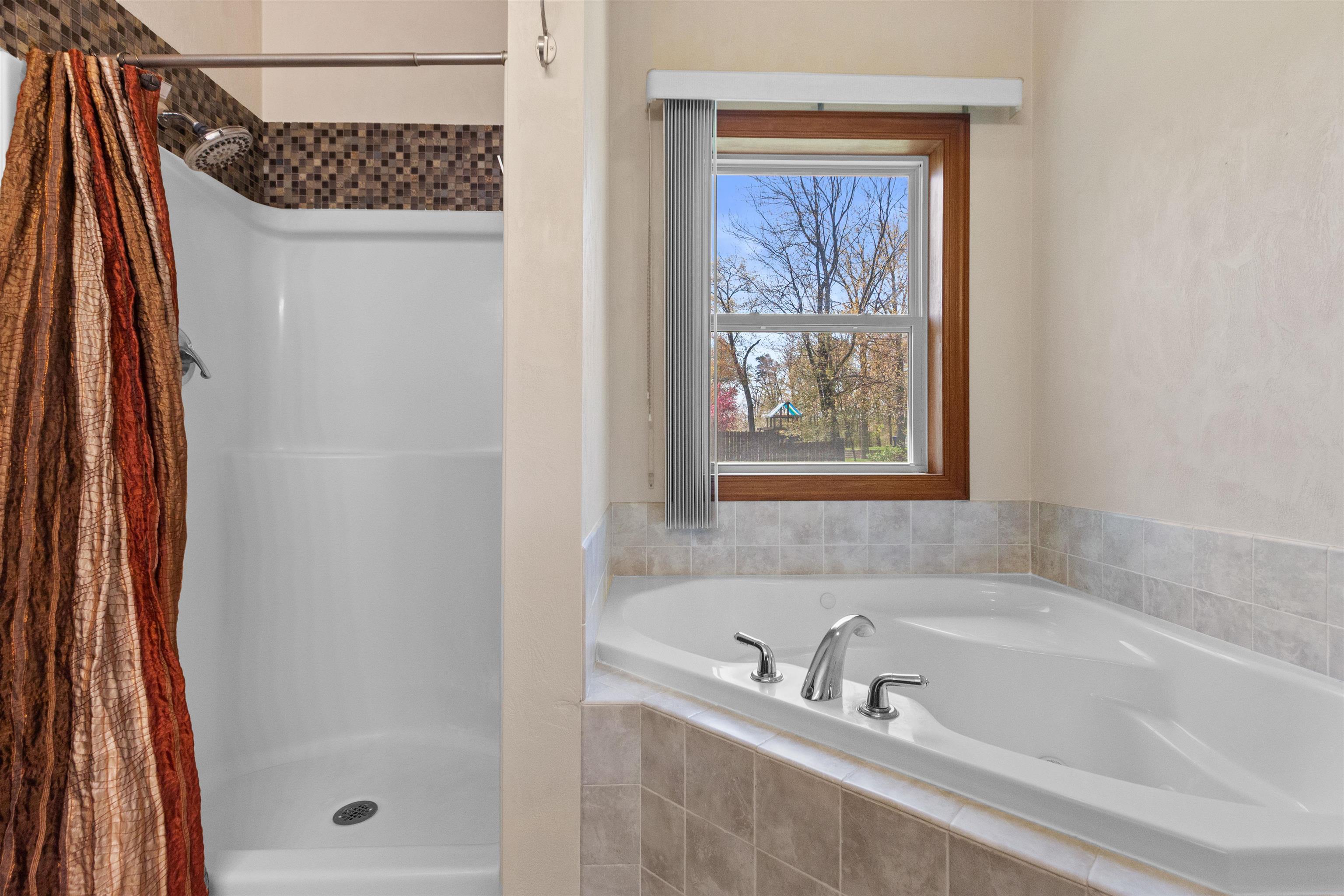 5641 LA SALLE AVENUE, Stevens Point, Wisconsin 54482, 4 Bedrooms Bedrooms, ,3 BathroomsBathrooms,Residential,For Sale,5641 LA SALLE AVENUE,22602032
