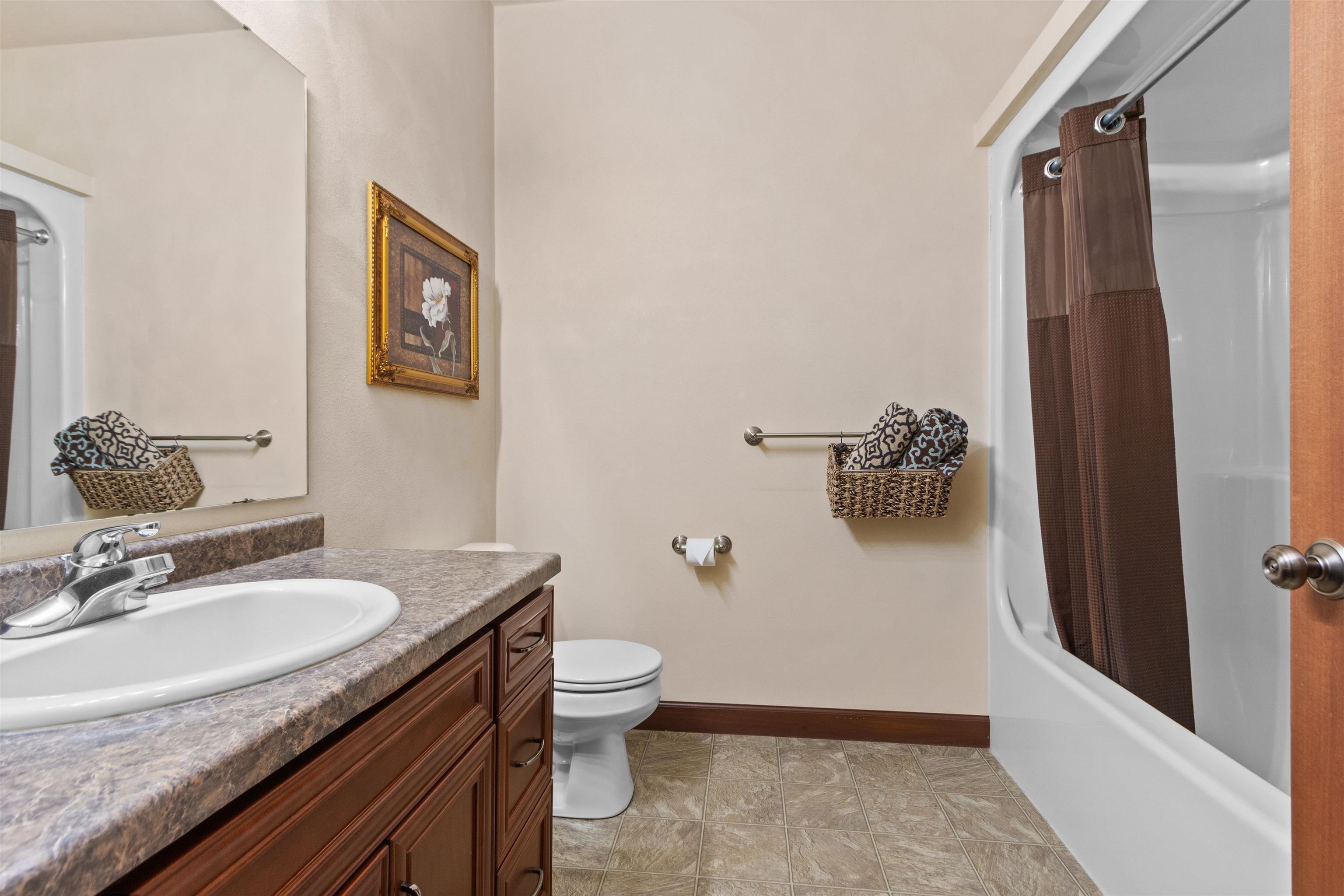 5641 LA SALLE AVENUE, Stevens Point, Wisconsin 54482, 4 Bedrooms Bedrooms, ,3 BathroomsBathrooms,Residential,For Sale,5641 LA SALLE AVENUE,22602032