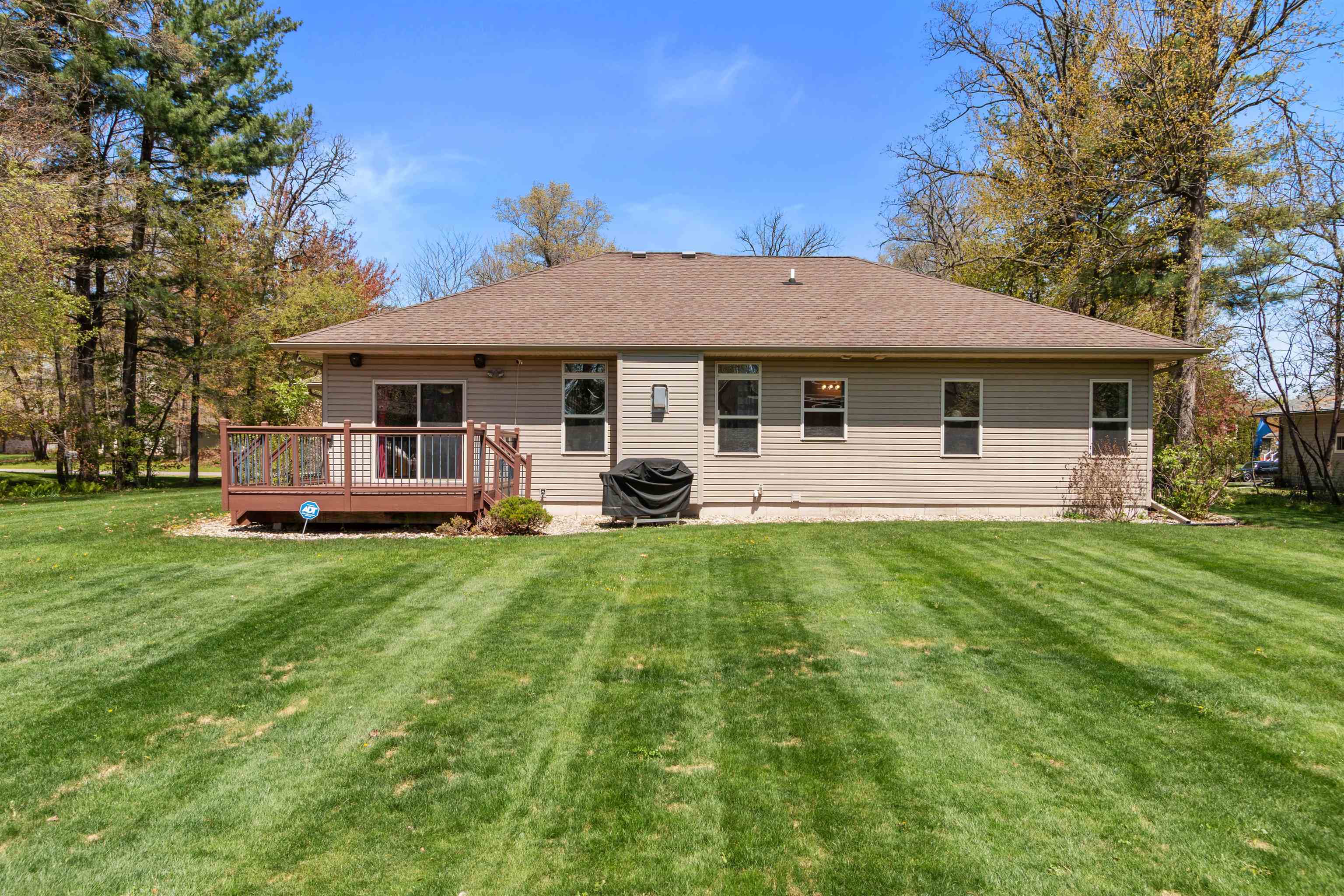 5641 LA SALLE AVENUE, Stevens Point, Wisconsin 54482, 4 Bedrooms Bedrooms, ,3 BathroomsBathrooms,Residential,For Sale,5641 LA SALLE AVENUE,22602032