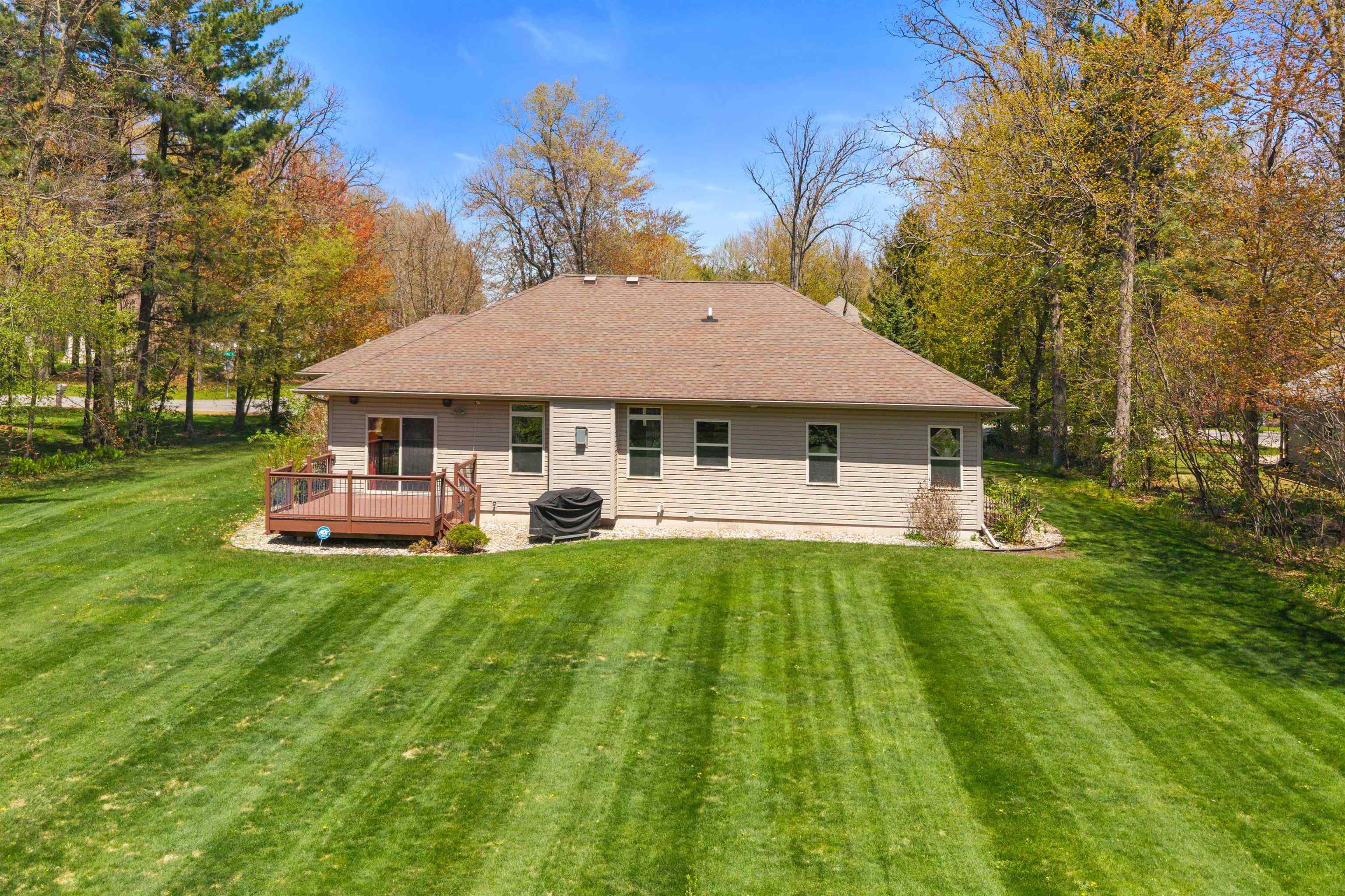 5641 LA SALLE AVENUE, Stevens Point, Wisconsin 54482, 4 Bedrooms Bedrooms, ,3 BathroomsBathrooms,Residential,For Sale,5641 LA SALLE AVENUE,22602032