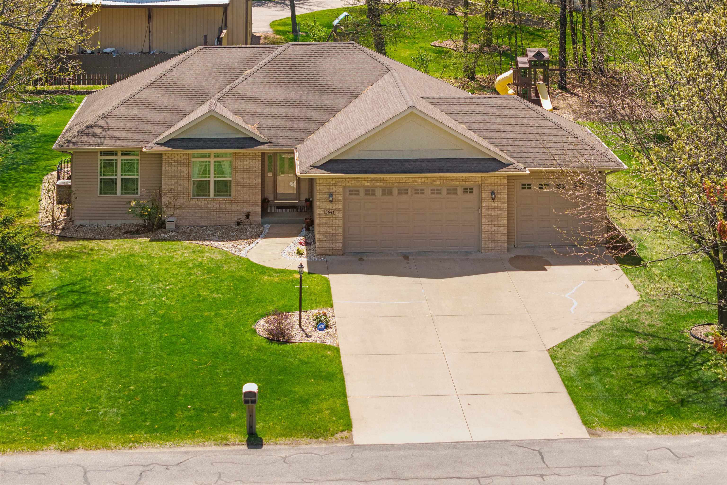 5641 LA SALLE AVENUE, Stevens Point, Wisconsin 54482, 4 Bedrooms Bedrooms, ,3 BathroomsBathrooms,Residential,For Sale,5641 LA SALLE AVENUE,22602032