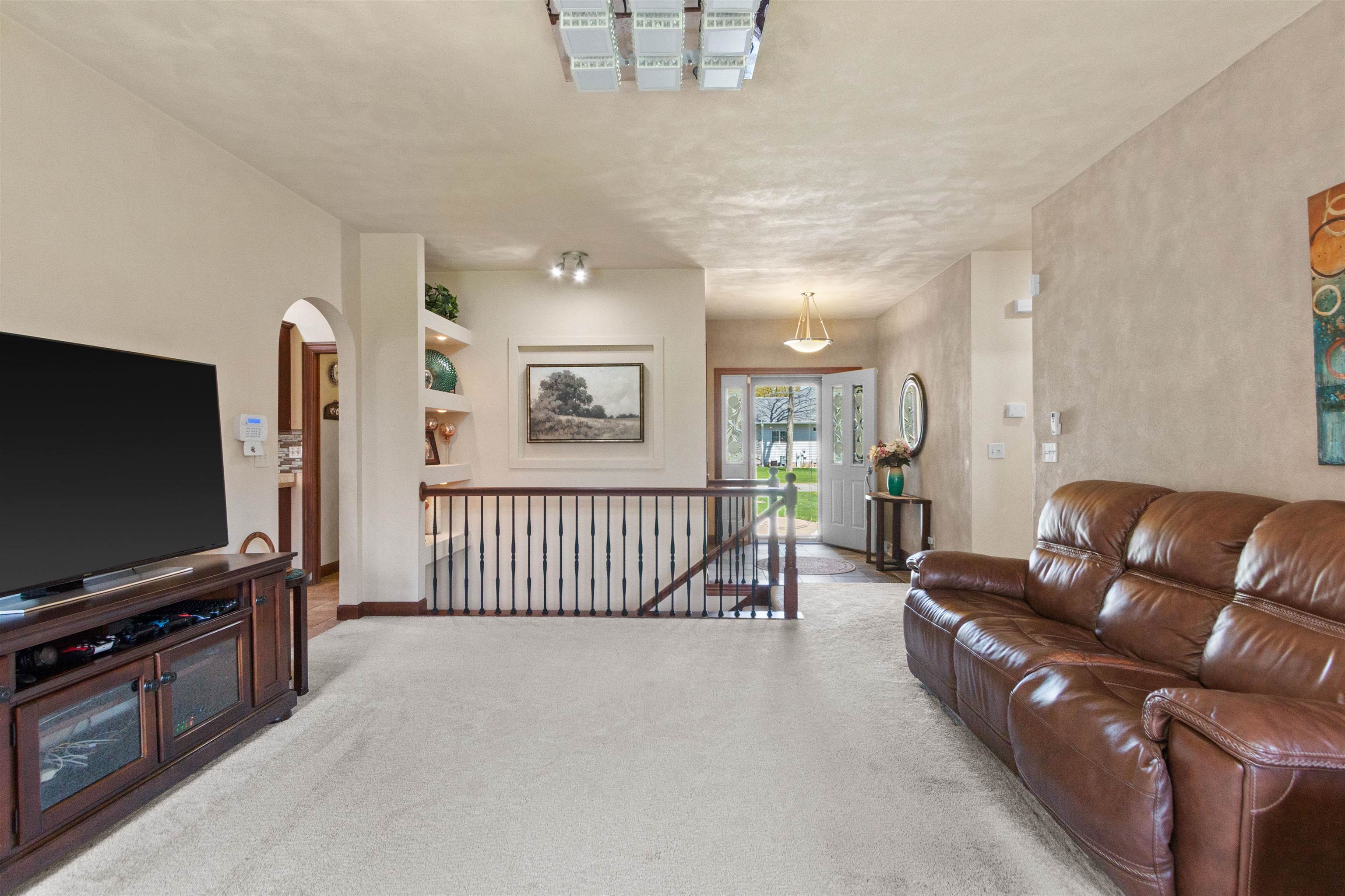 5641 LA SALLE AVENUE, Stevens Point, Wisconsin 54482, 4 Bedrooms Bedrooms, ,3 BathroomsBathrooms,Residential,For Sale,5641 LA SALLE AVENUE,22602032