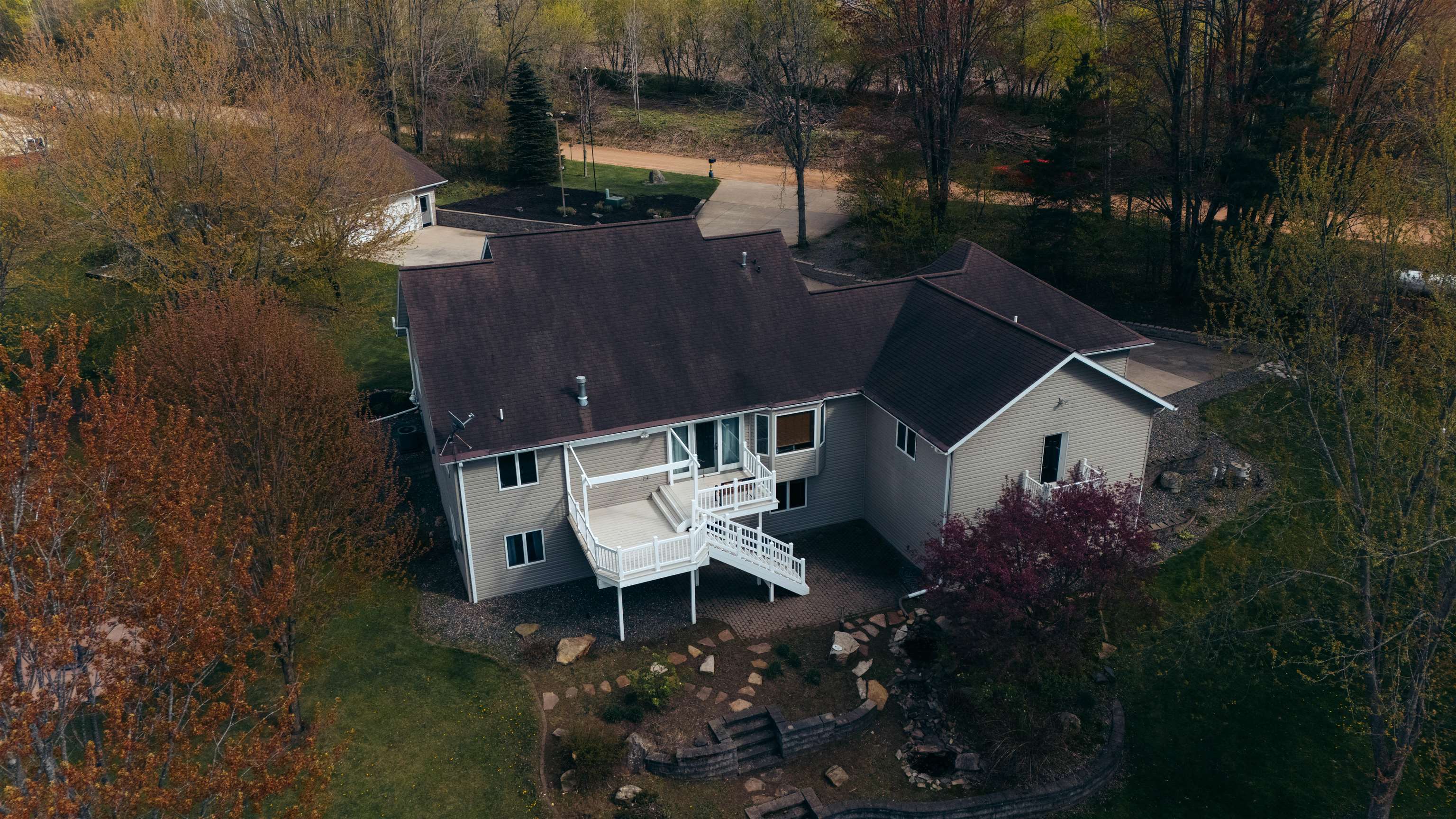 2004 Sonnentag Road