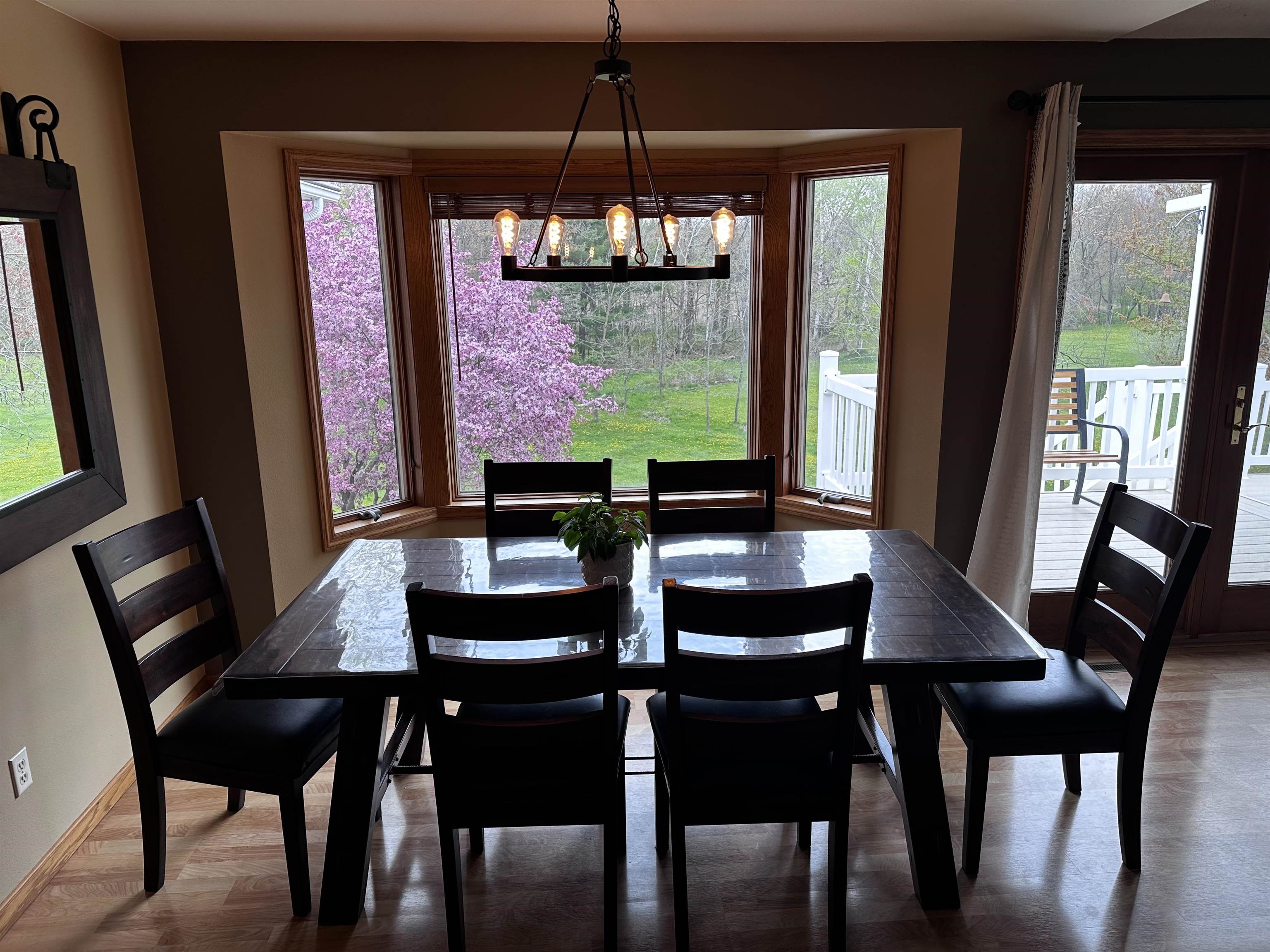 2004 Sonnentag Road