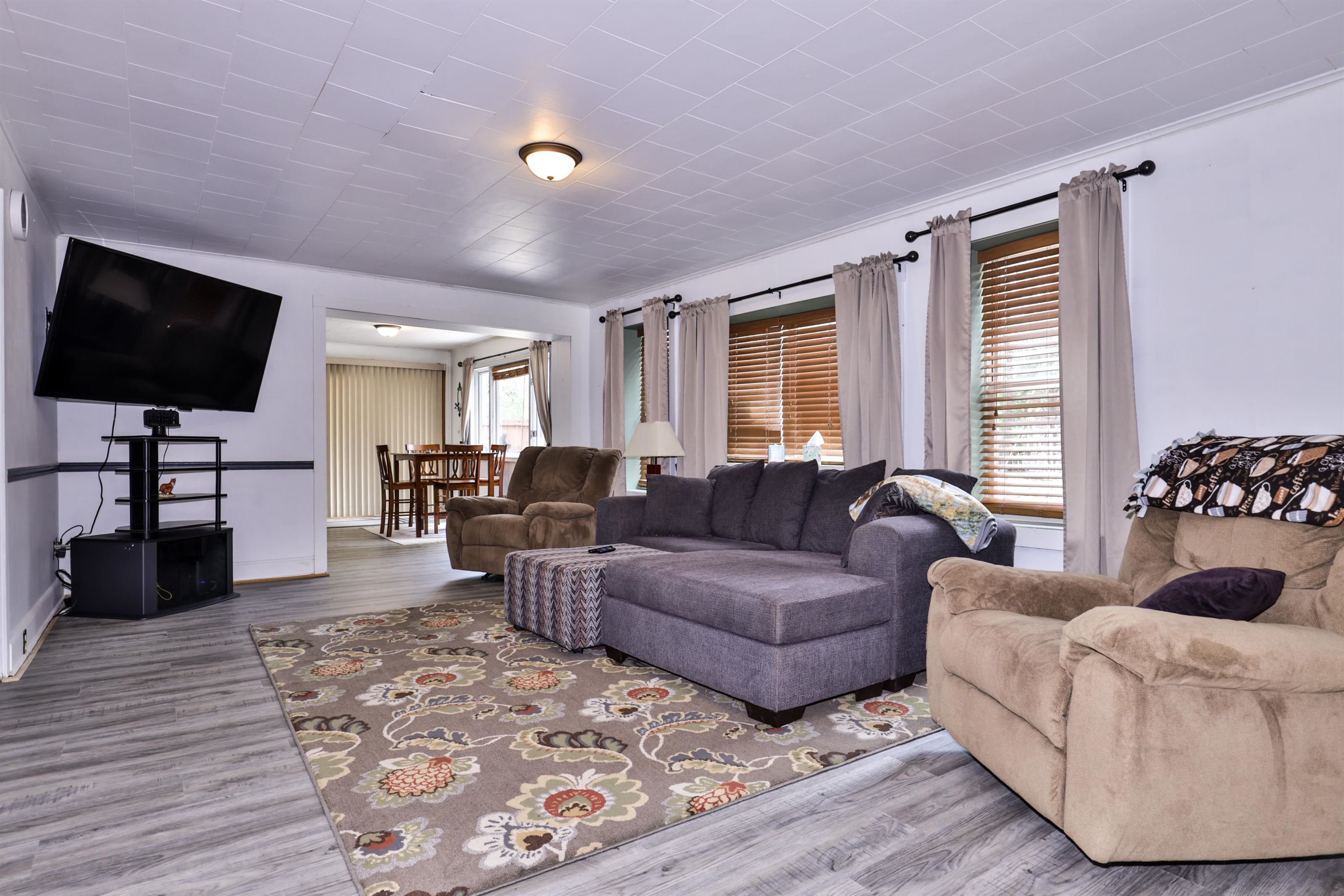 11367 Trant Road, Minocqua, Wisconsin 54548, 3 Bedrooms Bedrooms, ,2 BathroomsBathrooms,Residential,For Sale,11367 Trant Road,22602049
