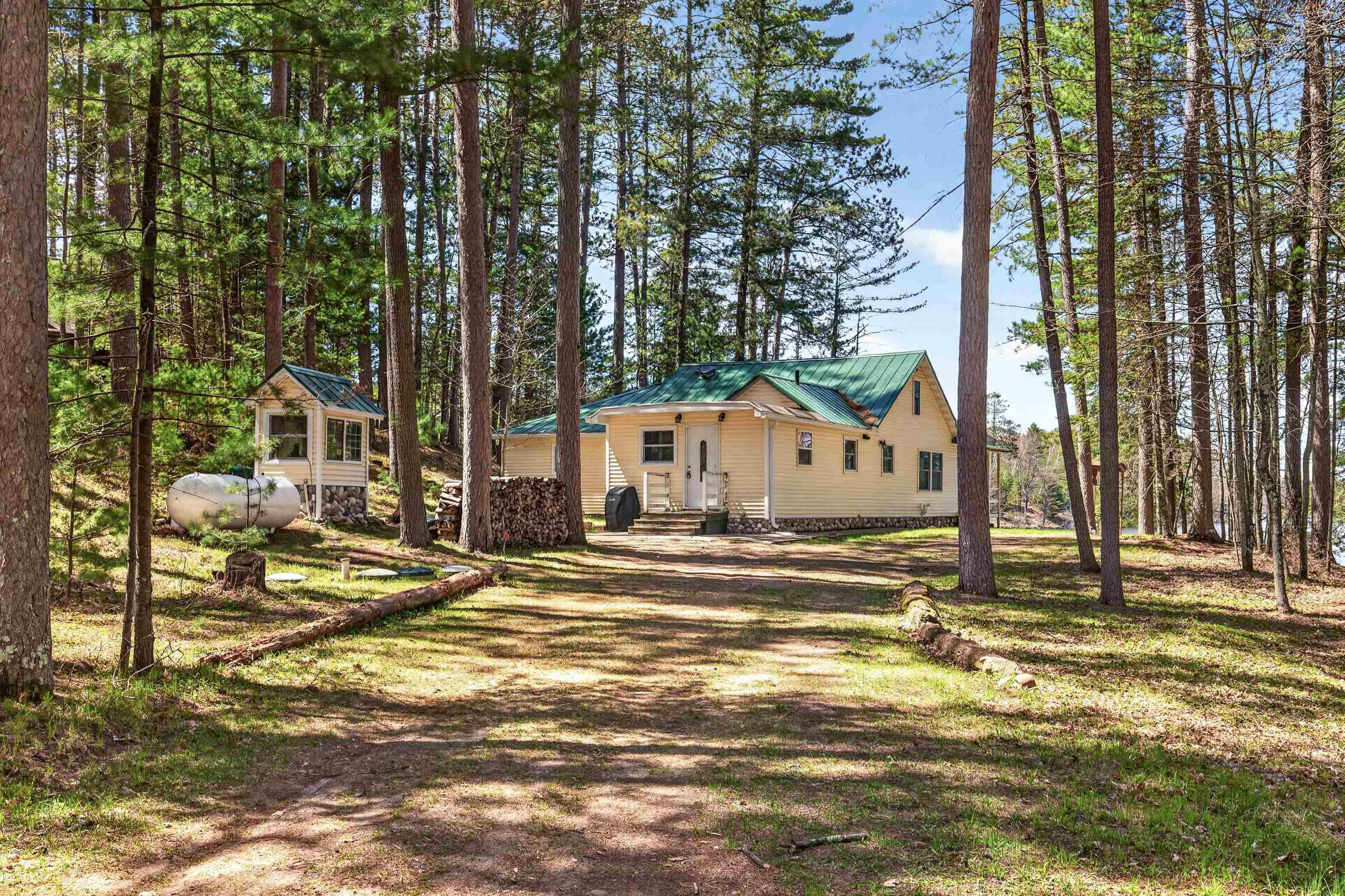 8292 WILDWOOD DRIVE, Minocqua, Wisconsin 54548, 3 Bedrooms Bedrooms, ,2 BathroomsBathrooms,Residential,For Sale,8292 WILDWOOD DRIVE,22602057