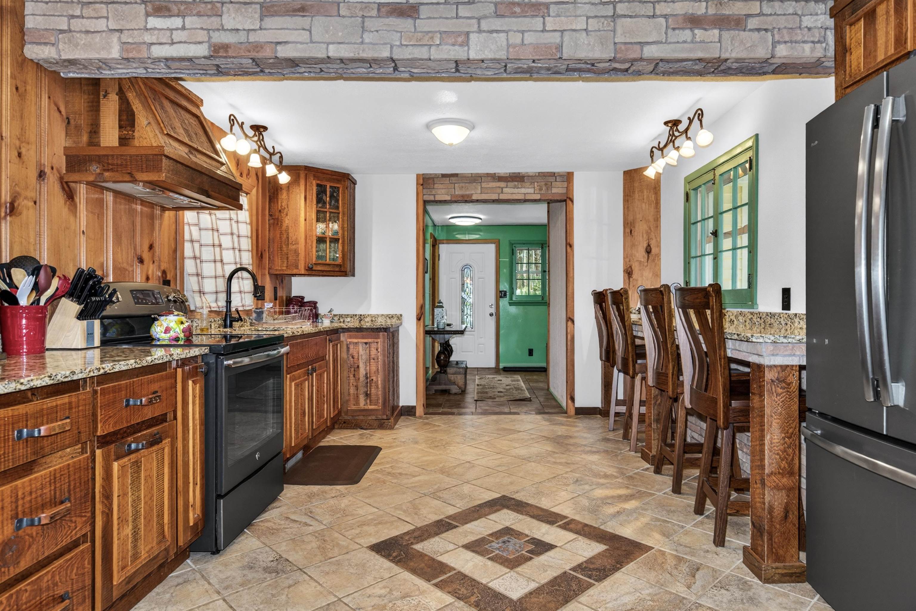 8292 WILDWOOD DRIVE, Minocqua, Wisconsin 54548, 3 Bedrooms Bedrooms, ,2 BathroomsBathrooms,Residential,For Sale,8292 WILDWOOD DRIVE,22602057