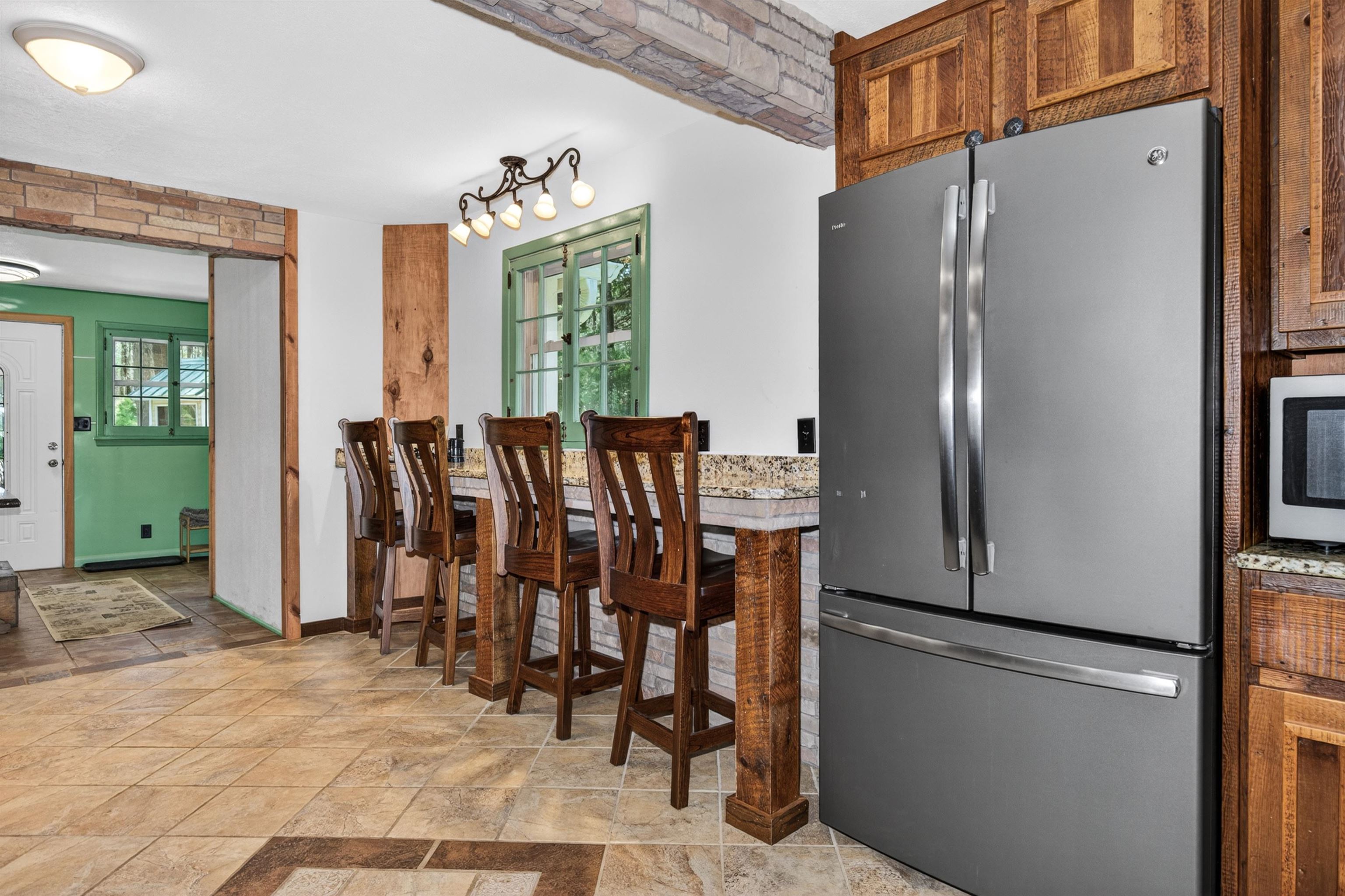 8292 WILDWOOD DRIVE, Minocqua, Wisconsin 54548, 3 Bedrooms Bedrooms, ,2 BathroomsBathrooms,Residential,For Sale,8292 WILDWOOD DRIVE,22602057