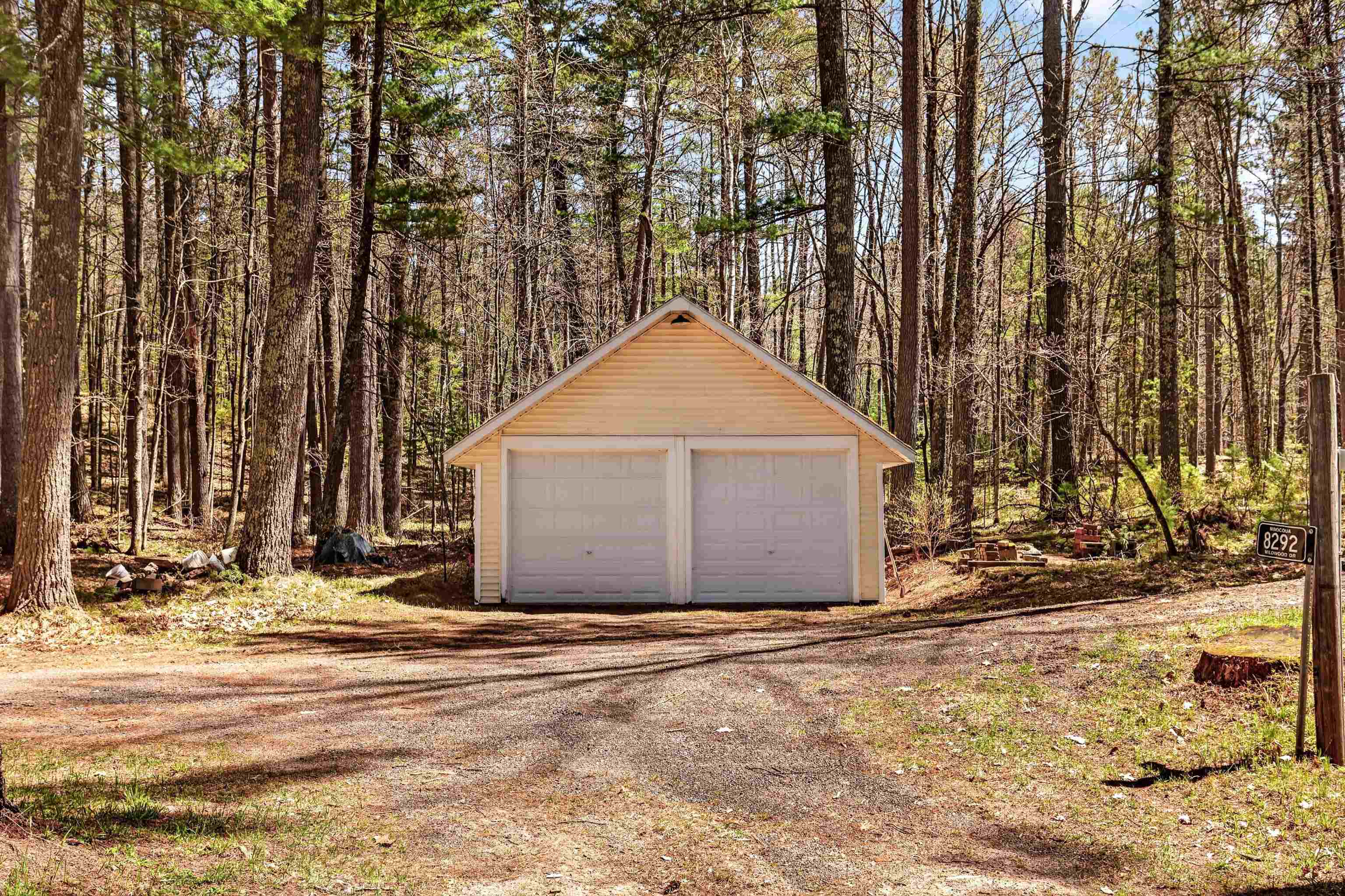 8292 WILDWOOD DRIVE, Minocqua, Wisconsin 54548, 3 Bedrooms Bedrooms, ,2 BathroomsBathrooms,Residential,For Sale,8292 WILDWOOD DRIVE,22602057