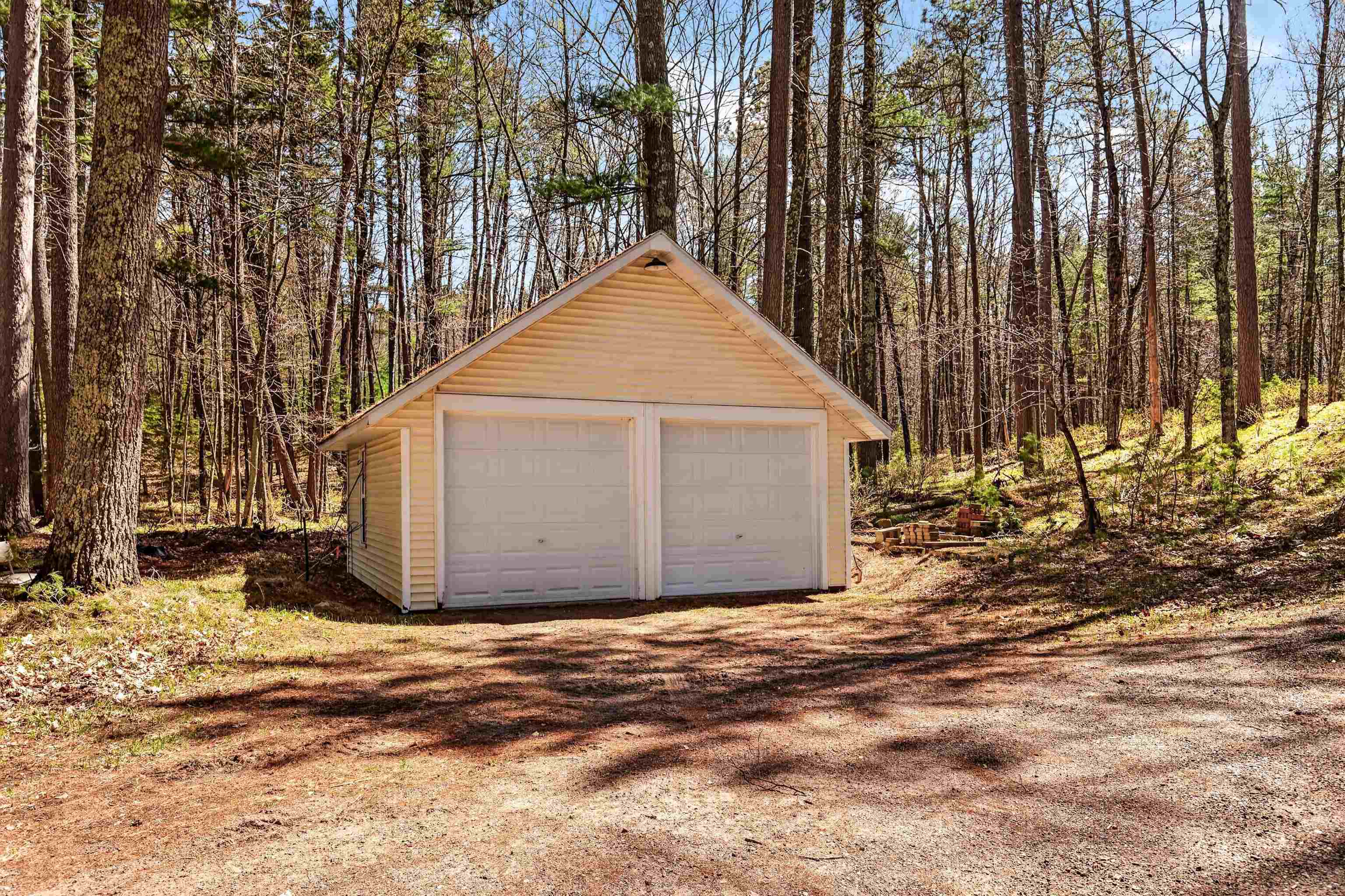 8292 WILDWOOD DRIVE, Minocqua, Wisconsin 54548, 3 Bedrooms Bedrooms, ,2 BathroomsBathrooms,Residential,For Sale,8292 WILDWOOD DRIVE,22602057