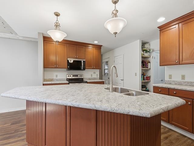1402 N SHAWANO DRIVE, Marshfield, Wisconsin 54449, 5 Bedrooms Bedrooms, ,2 BathroomsBathrooms,Residential,For Sale,1402 N SHAWANO DRIVE,22602060