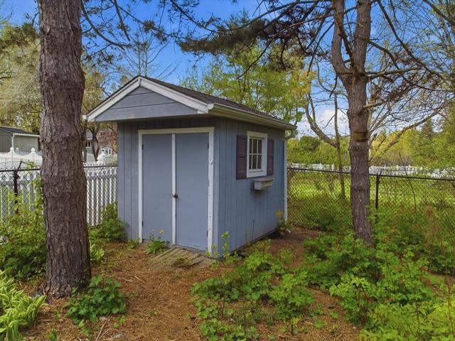 1402 N SHAWANO DRIVE, Marshfield, Wisconsin 54449, 5 Bedrooms Bedrooms, ,2 BathroomsBathrooms,Residential,For Sale,1402 N SHAWANO DRIVE,22602060