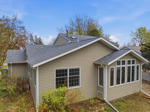 1402 N SHAWANO DRIVE, Marshfield, Wisconsin 54449, 5 Bedrooms Bedrooms, ,2 BathroomsBathrooms,Residential,For Sale,1402 N SHAWANO DRIVE,22602060