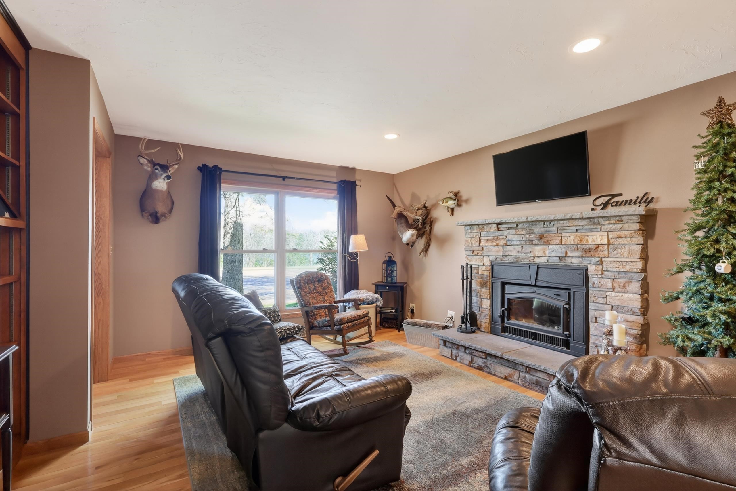 315 PROSPECT AVENUE, Nekoosa, Wisconsin 54457, 4 Bedrooms Bedrooms, ,2 BathroomsBathrooms,Residential,For Sale,315 PROSPECT AVENUE,22602063