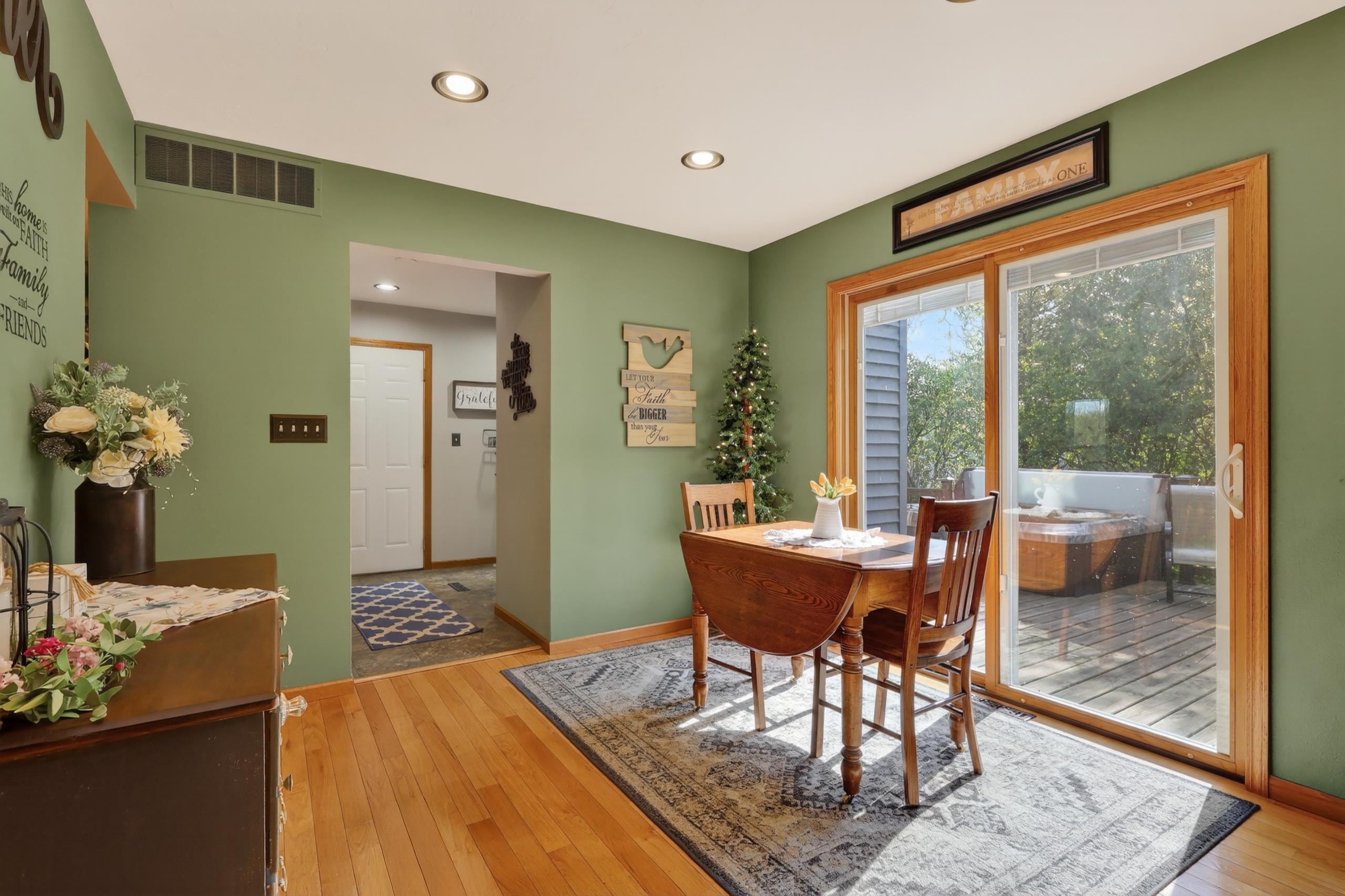 315 PROSPECT AVENUE, Nekoosa, Wisconsin 54457, 4 Bedrooms Bedrooms, ,2 BathroomsBathrooms,Residential,For Sale,315 PROSPECT AVENUE,22602063