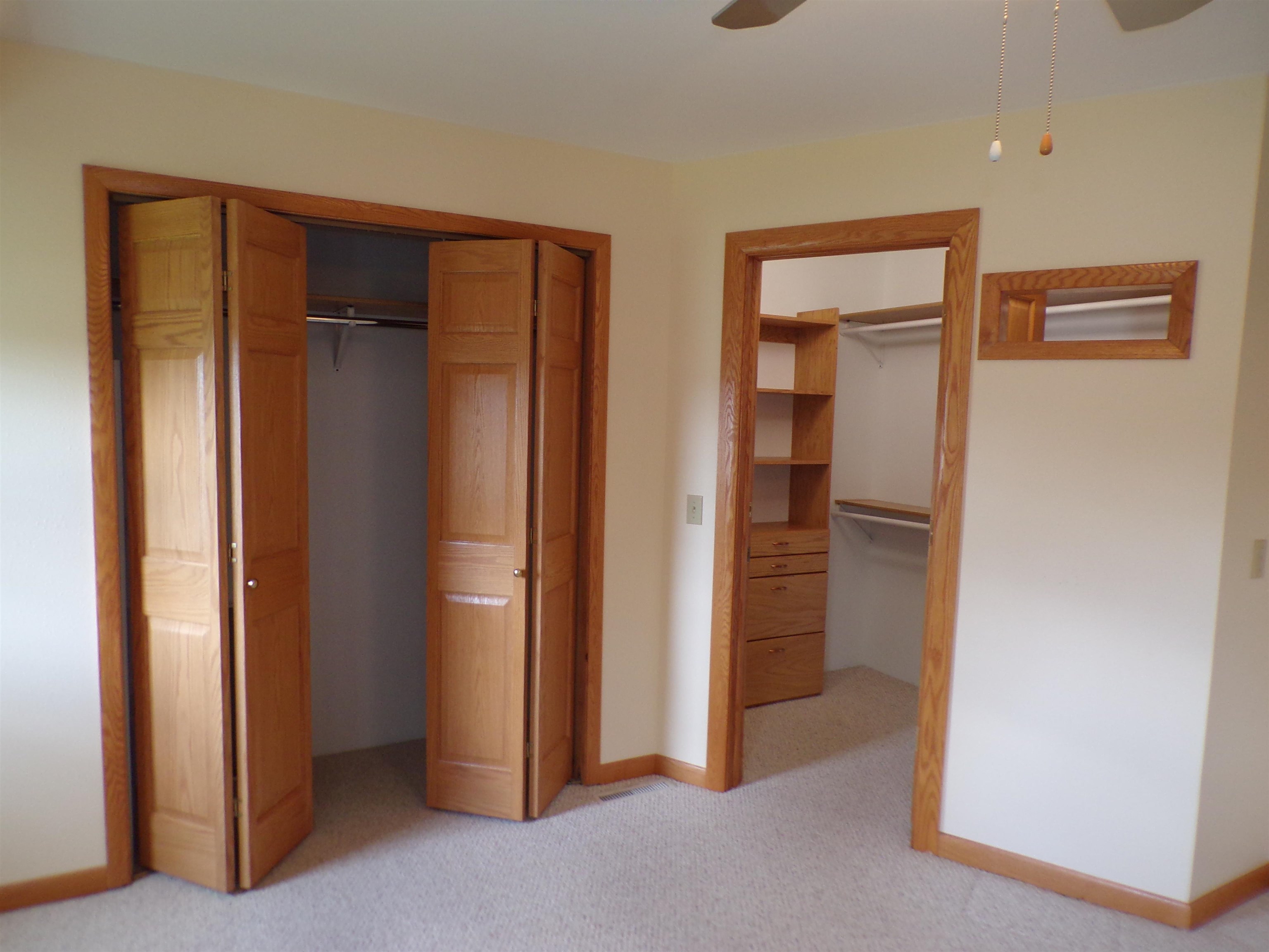 406 W SCHOFIELD AVENUE, Greenwood, Wisconsin 54437, 4 Bedrooms Bedrooms, ,3 BathroomsBathrooms,Residential,For Sale,406 W SCHOFIELD AVENUE,22602065