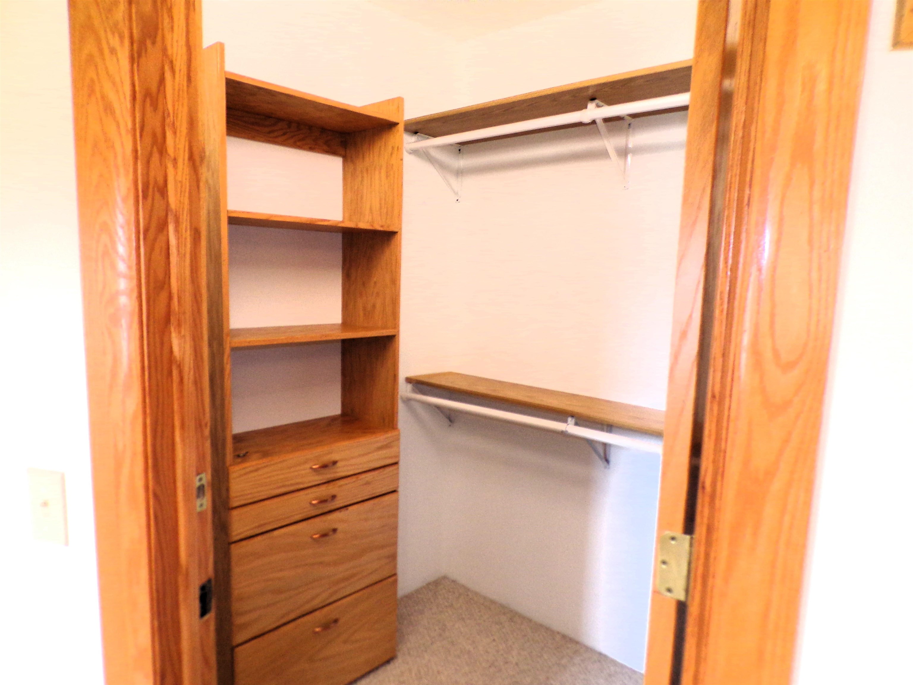 406 W SCHOFIELD AVENUE, Greenwood, Wisconsin 54437, 4 Bedrooms Bedrooms, ,3 BathroomsBathrooms,Residential,For Sale,406 W SCHOFIELD AVENUE,22602065