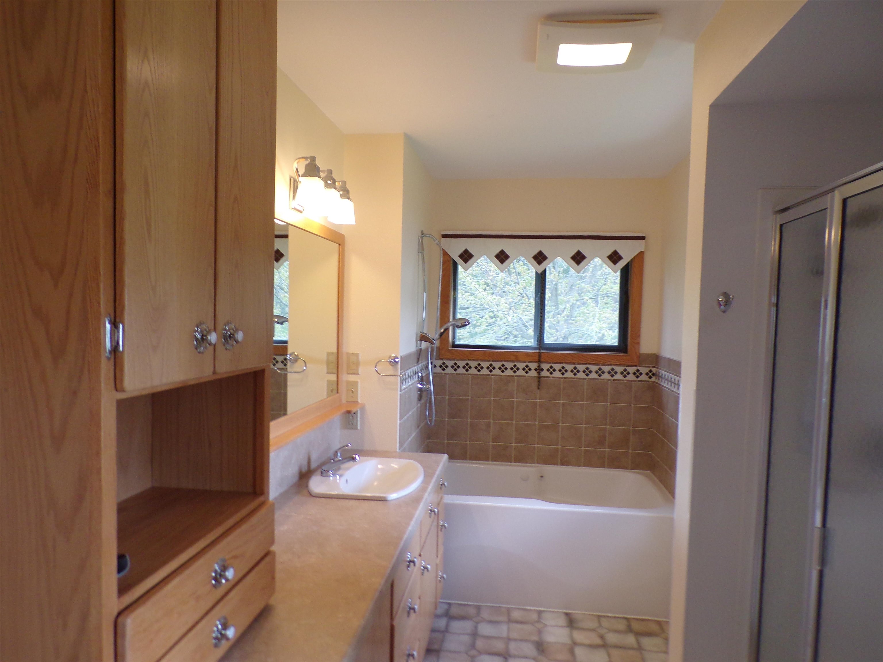 406 W SCHOFIELD AVENUE, Greenwood, Wisconsin 54437, 4 Bedrooms Bedrooms, ,3 BathroomsBathrooms,Residential,For Sale,406 W SCHOFIELD AVENUE,22602065