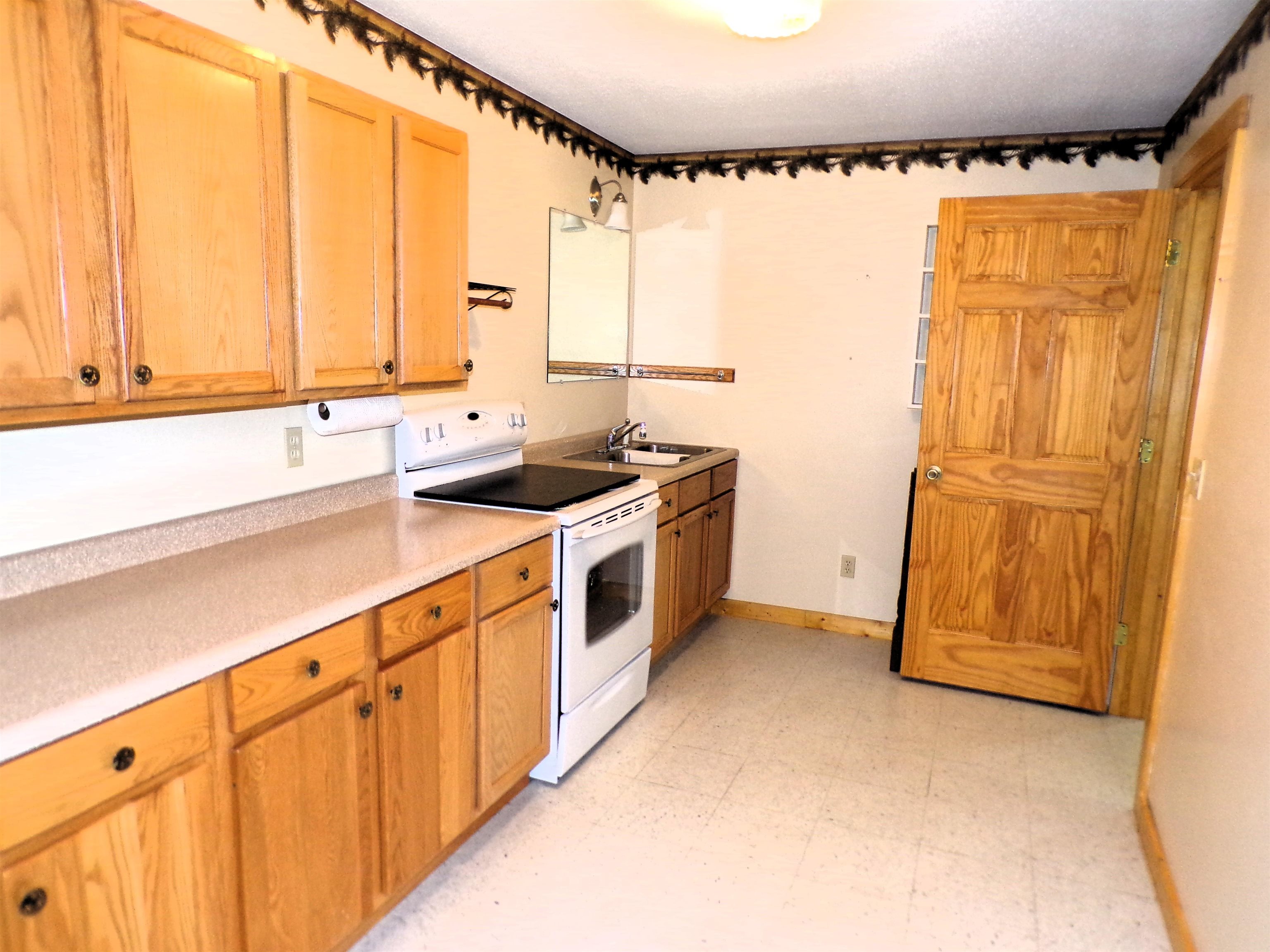 406 W SCHOFIELD AVENUE, Greenwood, Wisconsin 54437, 4 Bedrooms Bedrooms, ,3 BathroomsBathrooms,Residential,For Sale,406 W SCHOFIELD AVENUE,22602065