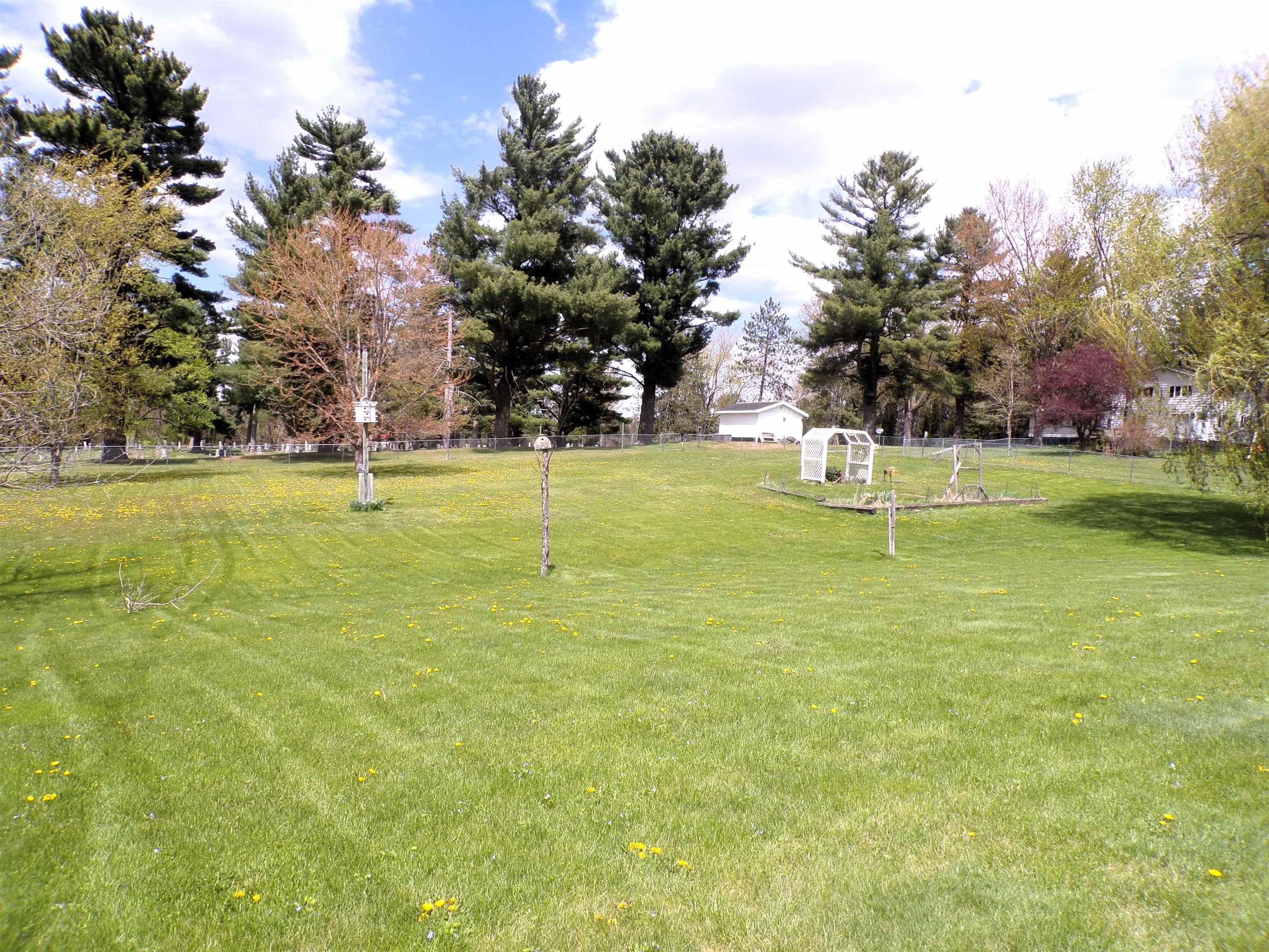 406 W SCHOFIELD AVENUE, Greenwood, Wisconsin 54437, 4 Bedrooms Bedrooms, ,3 BathroomsBathrooms,Residential,For Sale,406 W SCHOFIELD AVENUE,22602065