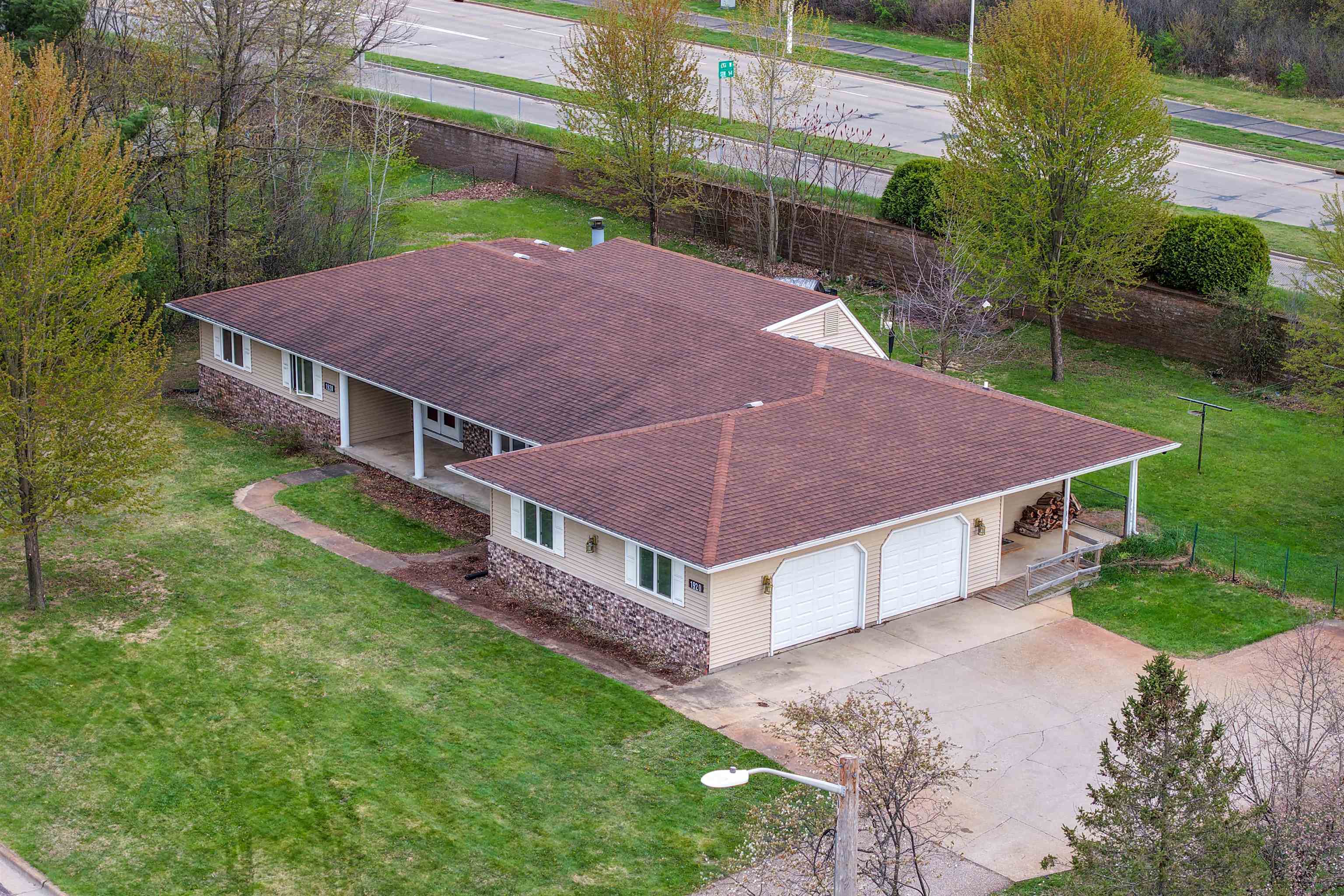 1920 BASSETT PLACE, Wisconsin Rapids, Wisconsin 54494, 4 Bedrooms Bedrooms, ,2 BathroomsBathrooms,Residential,For Sale,1920 BASSETT PLACE,22602067