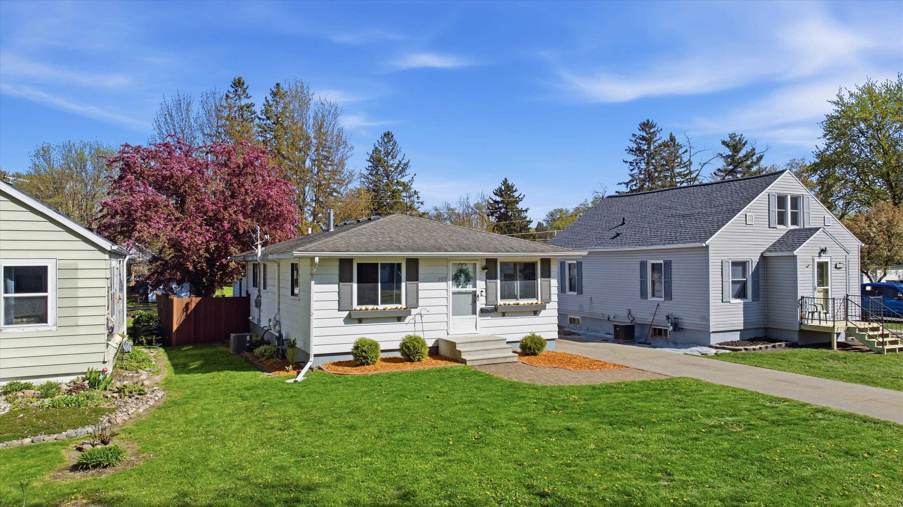 503 N ASH AVENUE, Marshfield, Wisconsin 54449, 2 Bedrooms Bedrooms, ,1 BathroomBathrooms,Residential,For Sale,503 N ASH AVENUE,22602068