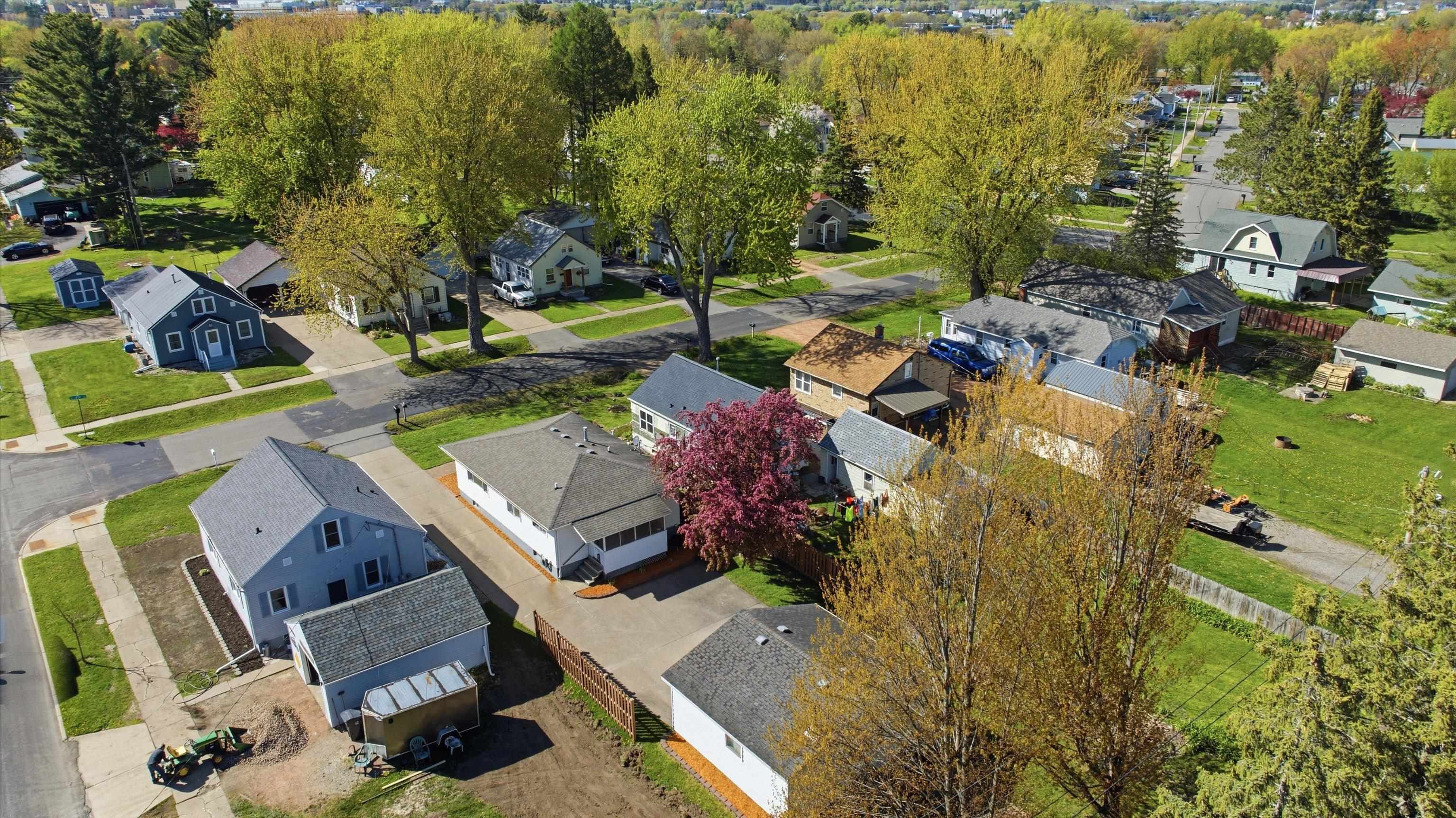 503 N ASH AVENUE, Marshfield, Wisconsin 54449, 2 Bedrooms Bedrooms, ,1 BathroomBathrooms,Residential,For Sale,503 N ASH AVENUE,22602068