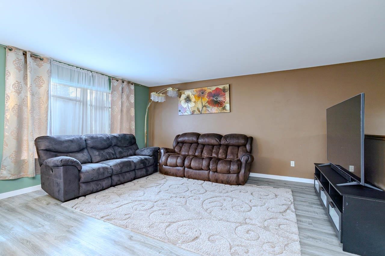 710-712 N 16TH AVENUE, Wausau, Wisconsin 54401, 3 Bedrooms Bedrooms, ,2 BathroomsBathrooms,Multi-family,For Sale,710-712 N 16TH AVENUE,22602069