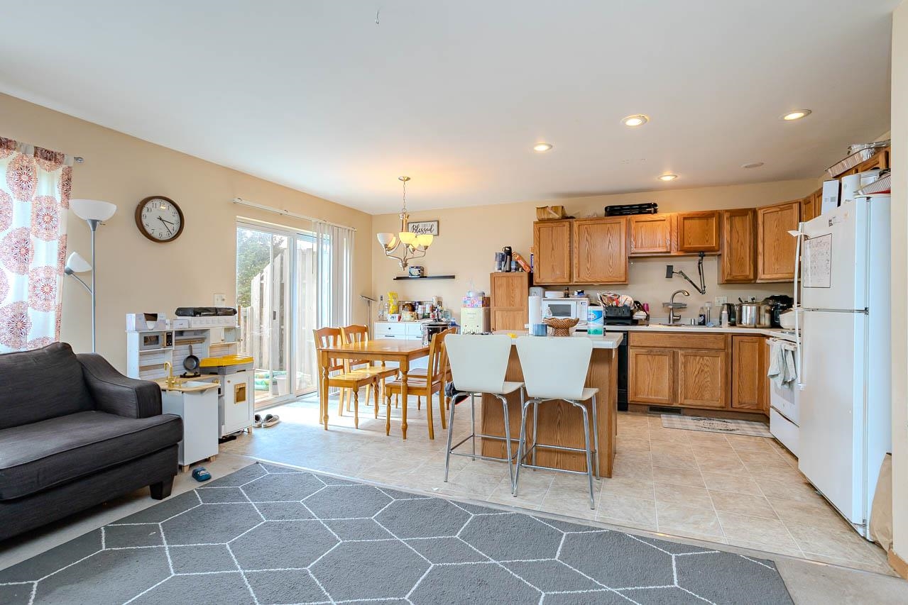 710-712 N 16TH AVENUE, Wausau, Wisconsin 54401, 3 Bedrooms Bedrooms, ,2 BathroomsBathrooms,Multi-family,For Sale,710-712 N 16TH AVENUE,22602069