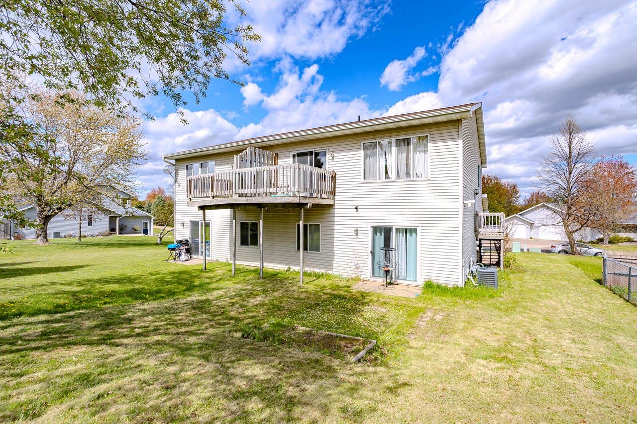 710-712 N 16TH AVENUE, Wausau, Wisconsin 54401, 3 Bedrooms Bedrooms, ,2 BathroomsBathrooms,Multi-family,For Sale,710-712 N 16TH AVENUE,22602069