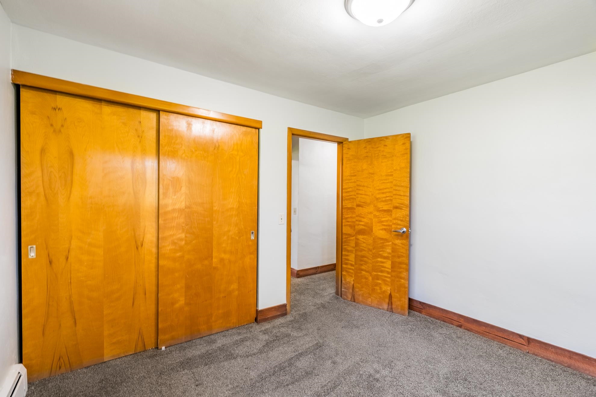 408 W JEFFERSON STREET, Marshfield, Wisconsin 54449, 4 Bedrooms Bedrooms, ,1 BathroomBathrooms,Residential,For Sale,408 W JEFFERSON STREET,22602084