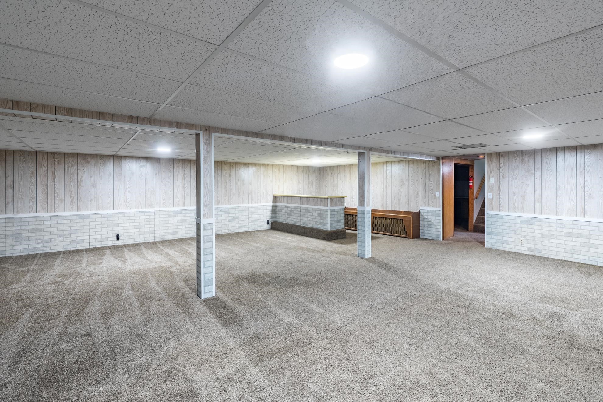408 W JEFFERSON STREET, Marshfield, Wisconsin 54449, 4 Bedrooms Bedrooms, ,1 BathroomBathrooms,Residential,For Sale,408 W JEFFERSON STREET,22602084