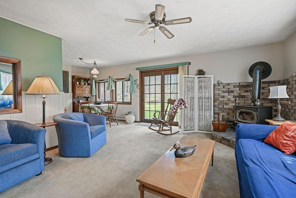 N7898 COUNTY ROAD G, Iola, Wisconsin 54945, 2 Bedrooms Bedrooms, ,2 BathroomsBathrooms,Residential,For Sale,N7898 COUNTY ROAD G,22602091