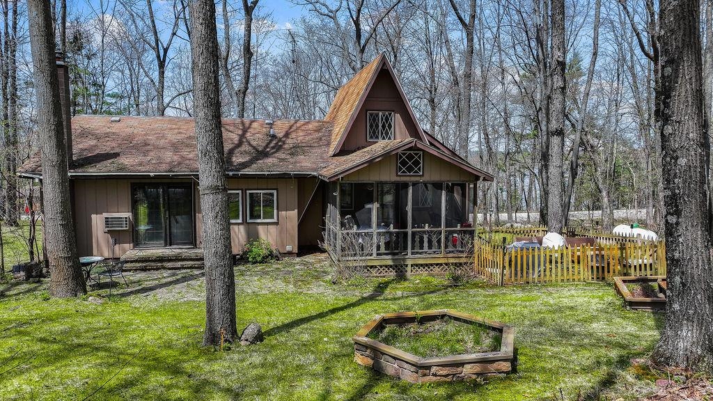 N7898 COUNTY ROAD G, Iola, Wisconsin 54945, 2 Bedrooms Bedrooms, ,2 BathroomsBathrooms,Residential,For Sale,N7898 COUNTY ROAD G,22602091
