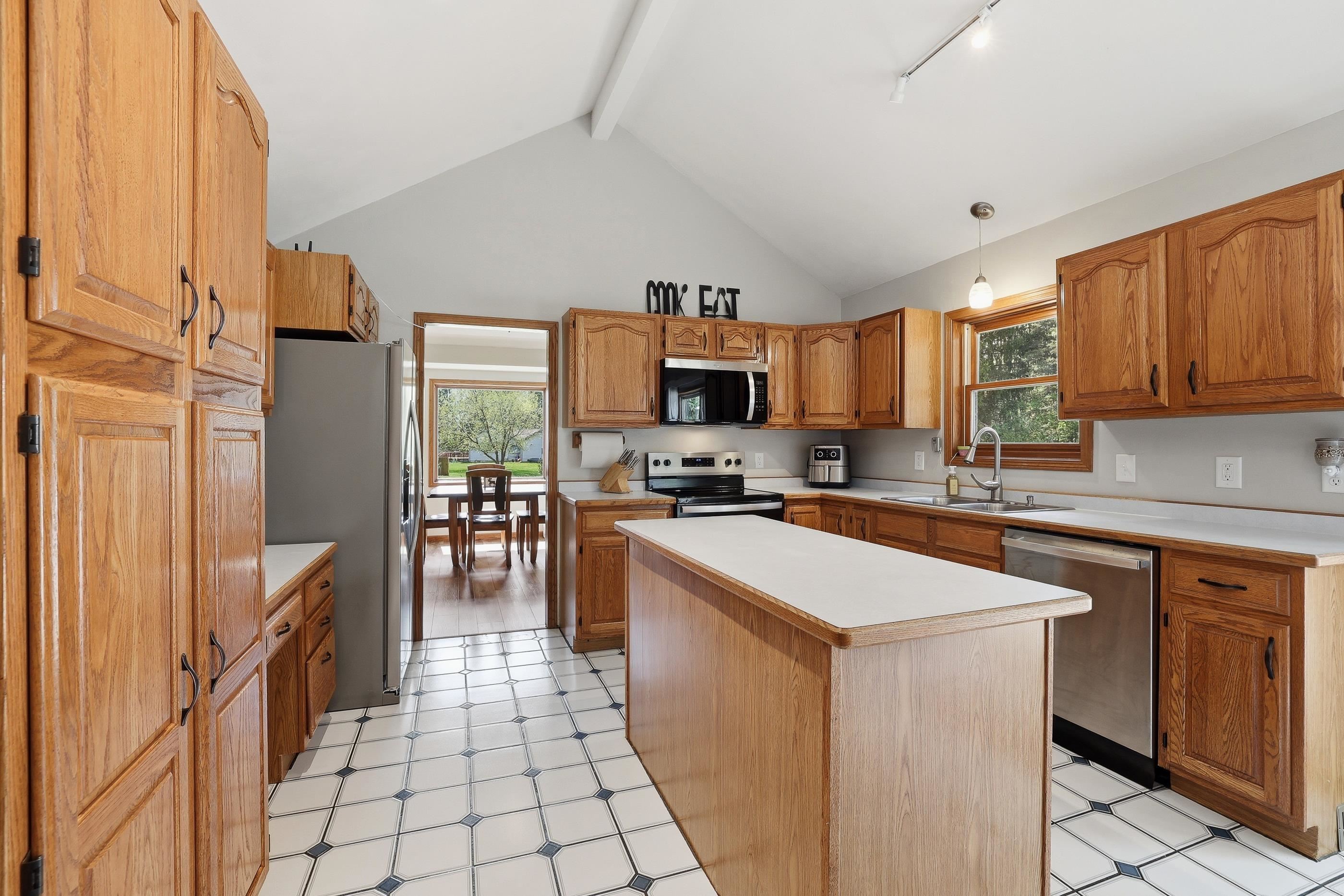 7368 ZURAWSKI LANE, Custer, Wisconsin 54423, 4 Bedrooms Bedrooms, ,2 BathroomsBathrooms,Residential,For Sale,7368 ZURAWSKI LANE,22602096