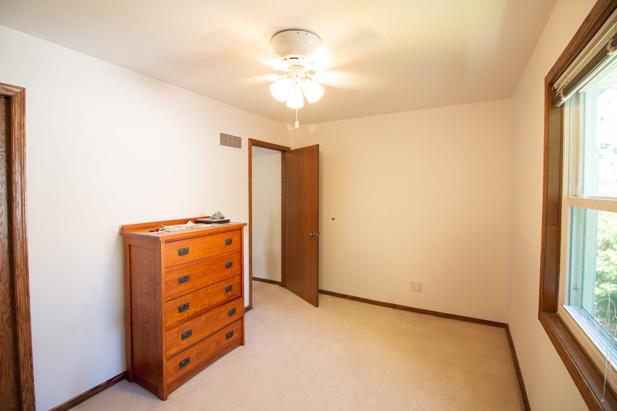 26 CROSSBRIDGE COURT, Madison, Wisconsin 53717-1602, 3 Bedrooms Bedrooms, ,1 BathroomBathrooms,Residential,For Sale,26 CROSSBRIDGE COURT,22602098