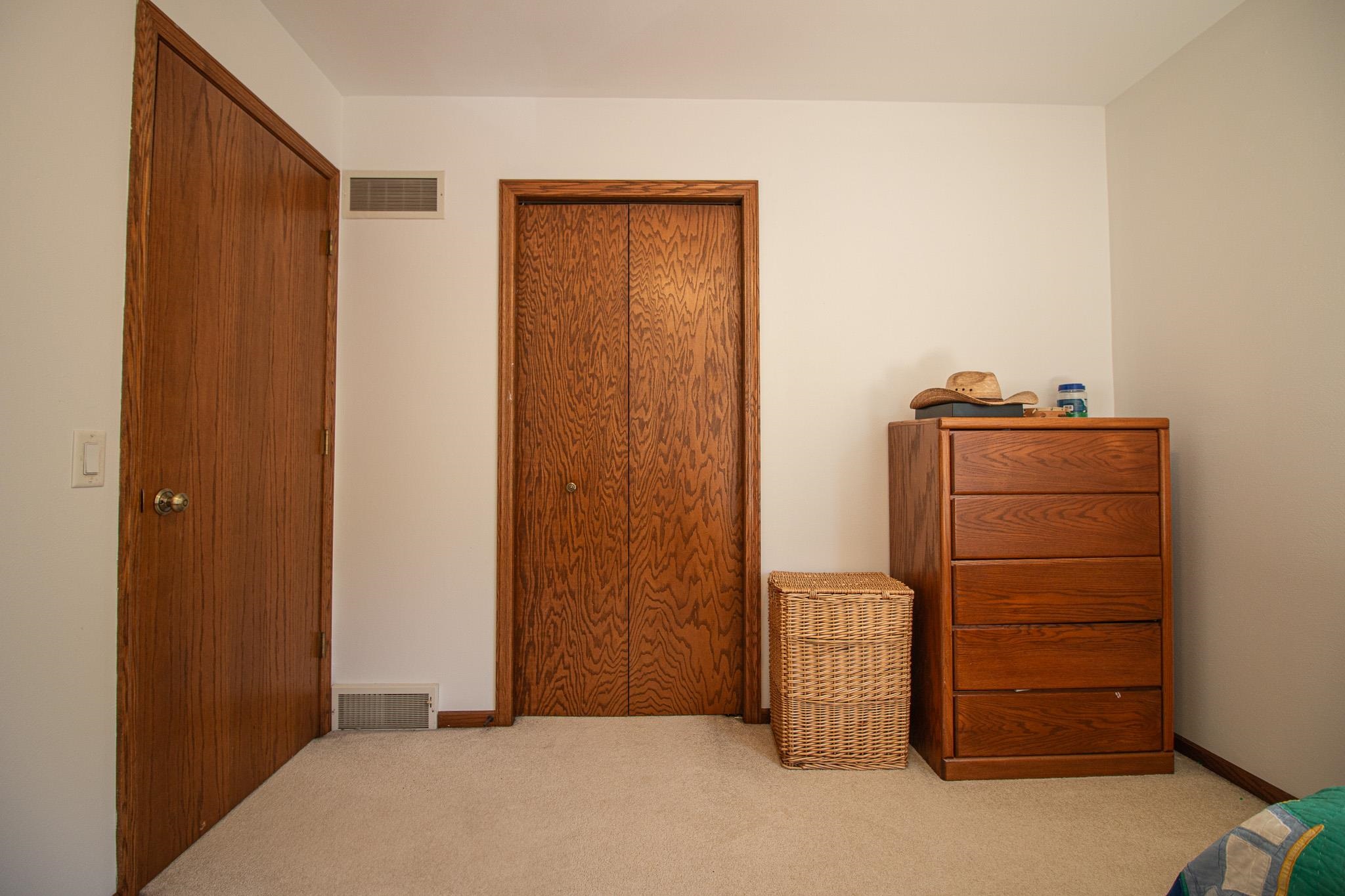26 CROSSBRIDGE COURT, Madison, Wisconsin 53717-1602, 3 Bedrooms Bedrooms, ,1 BathroomBathrooms,Residential,For Sale,26 CROSSBRIDGE COURT,22602098