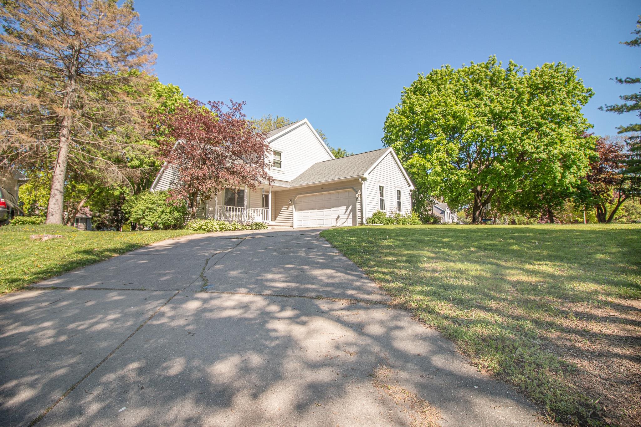 26 CROSSBRIDGE COURT, Madison, Wisconsin 53717-1602, 3 Bedrooms Bedrooms, ,1 BathroomBathrooms,Residential,For Sale,26 CROSSBRIDGE COURT,22602098