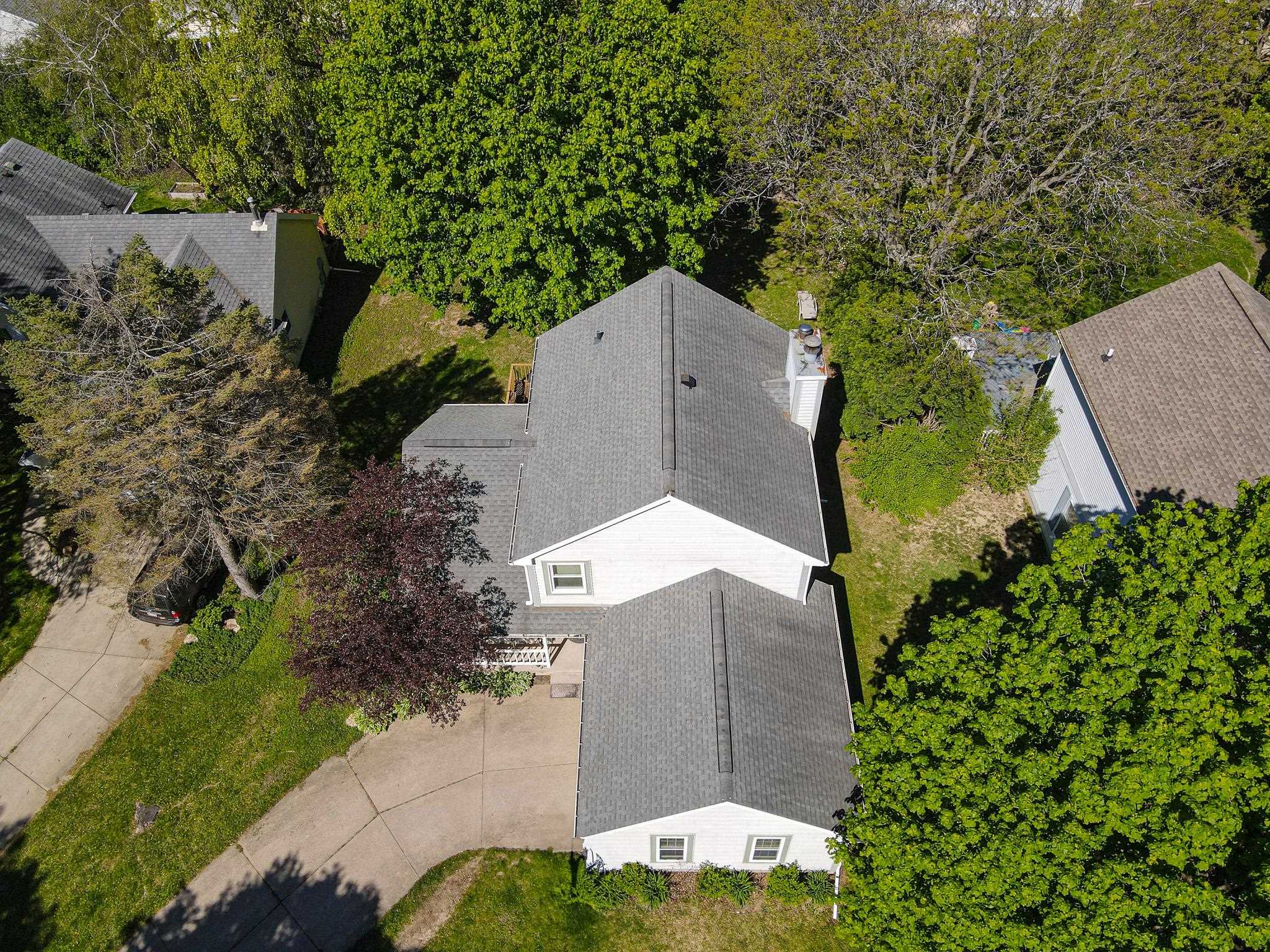 26 CROSSBRIDGE COURT, Madison, Wisconsin 53717-1602, 3 Bedrooms Bedrooms, ,1 BathroomBathrooms,Residential,For Sale,26 CROSSBRIDGE COURT,22602098