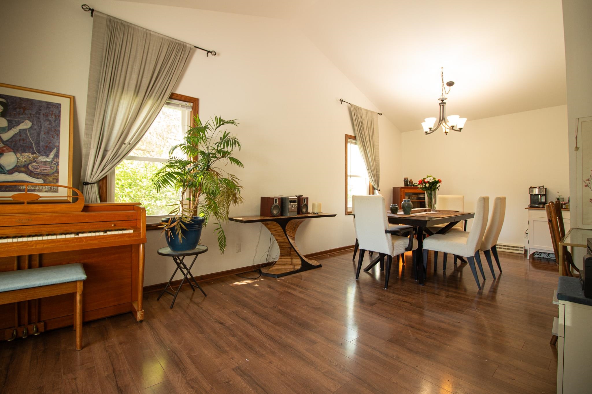 26 CROSSBRIDGE COURT, Madison, Wisconsin 53717-1602, 3 Bedrooms Bedrooms, ,1 BathroomBathrooms,Residential,For Sale,26 CROSSBRIDGE COURT,22602098
