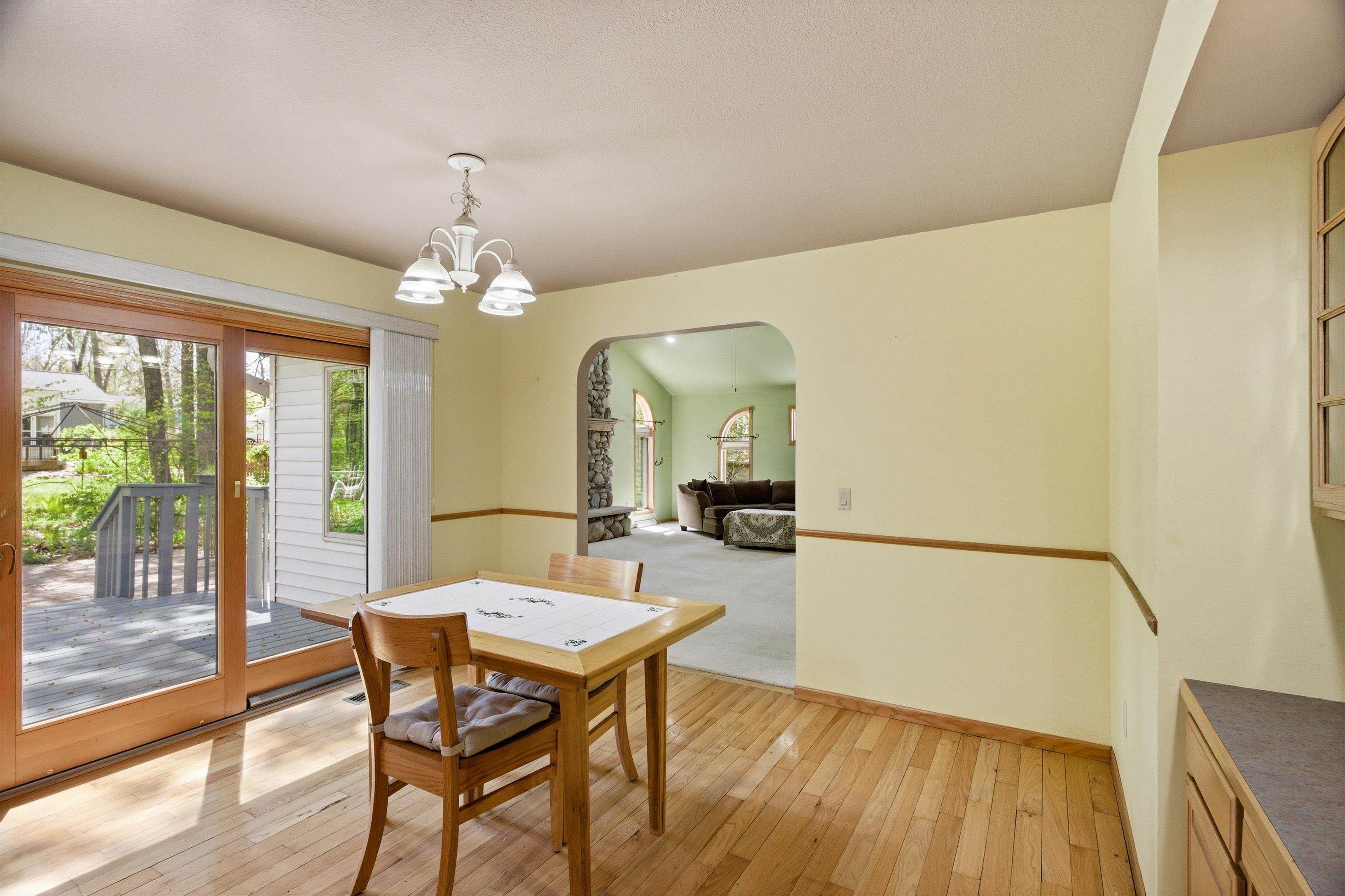 1126 W IVES STREET, Marshfield, Wisconsin 54449, 6 Bedrooms Bedrooms, ,4 BathroomsBathrooms,Residential,For Sale,1126 W IVES STREET,22602100
